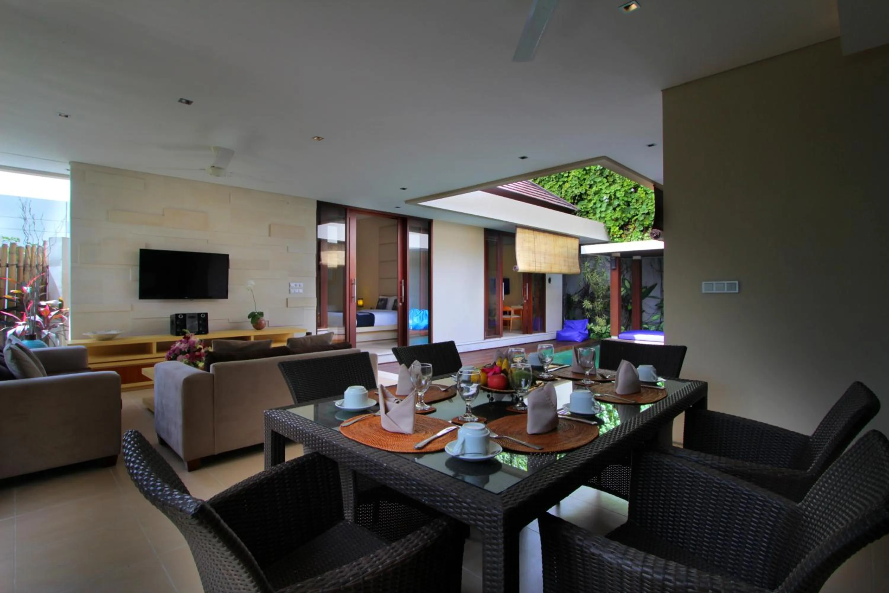 Dining area in The Murdha Villa