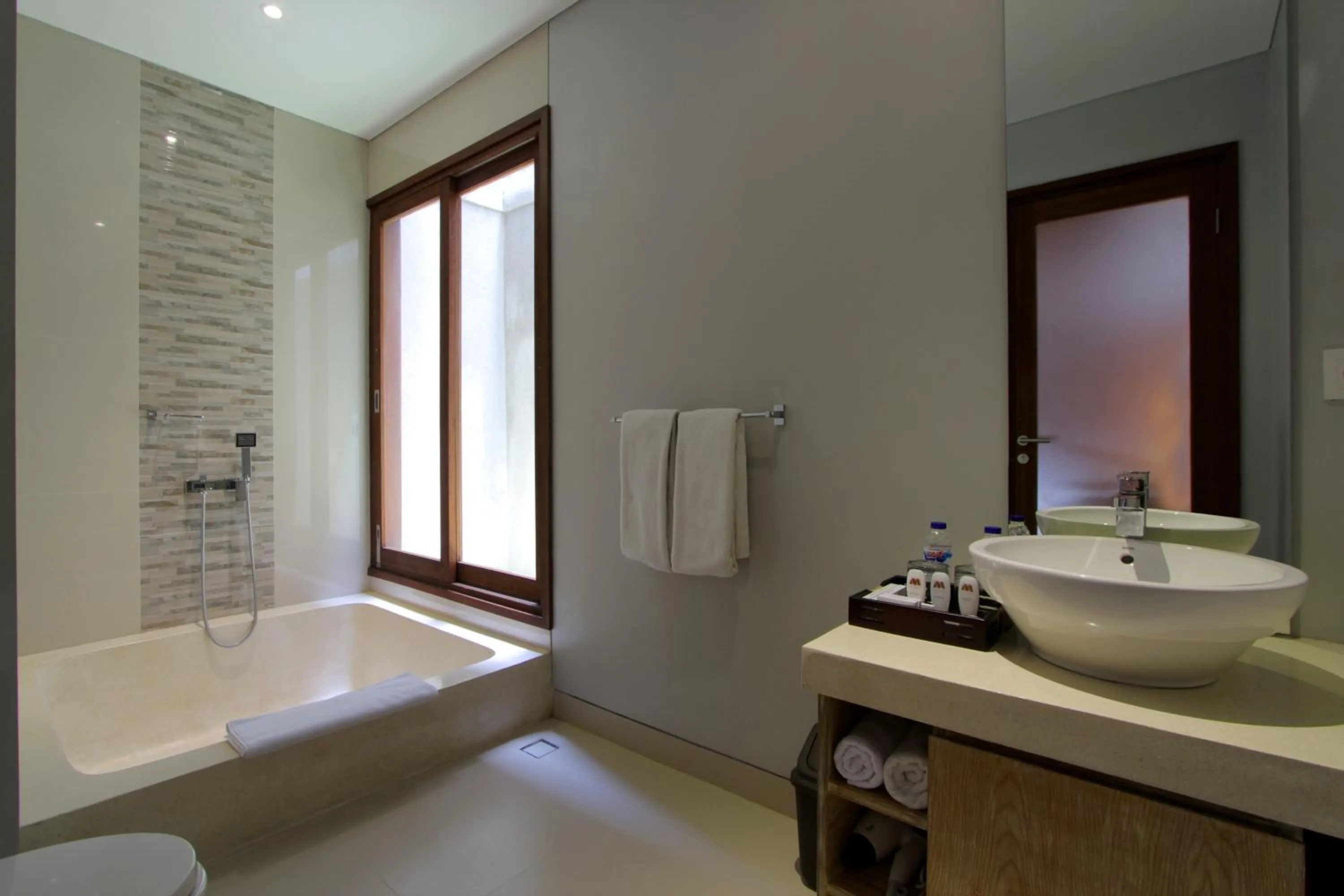 Day in The Murdha Villa