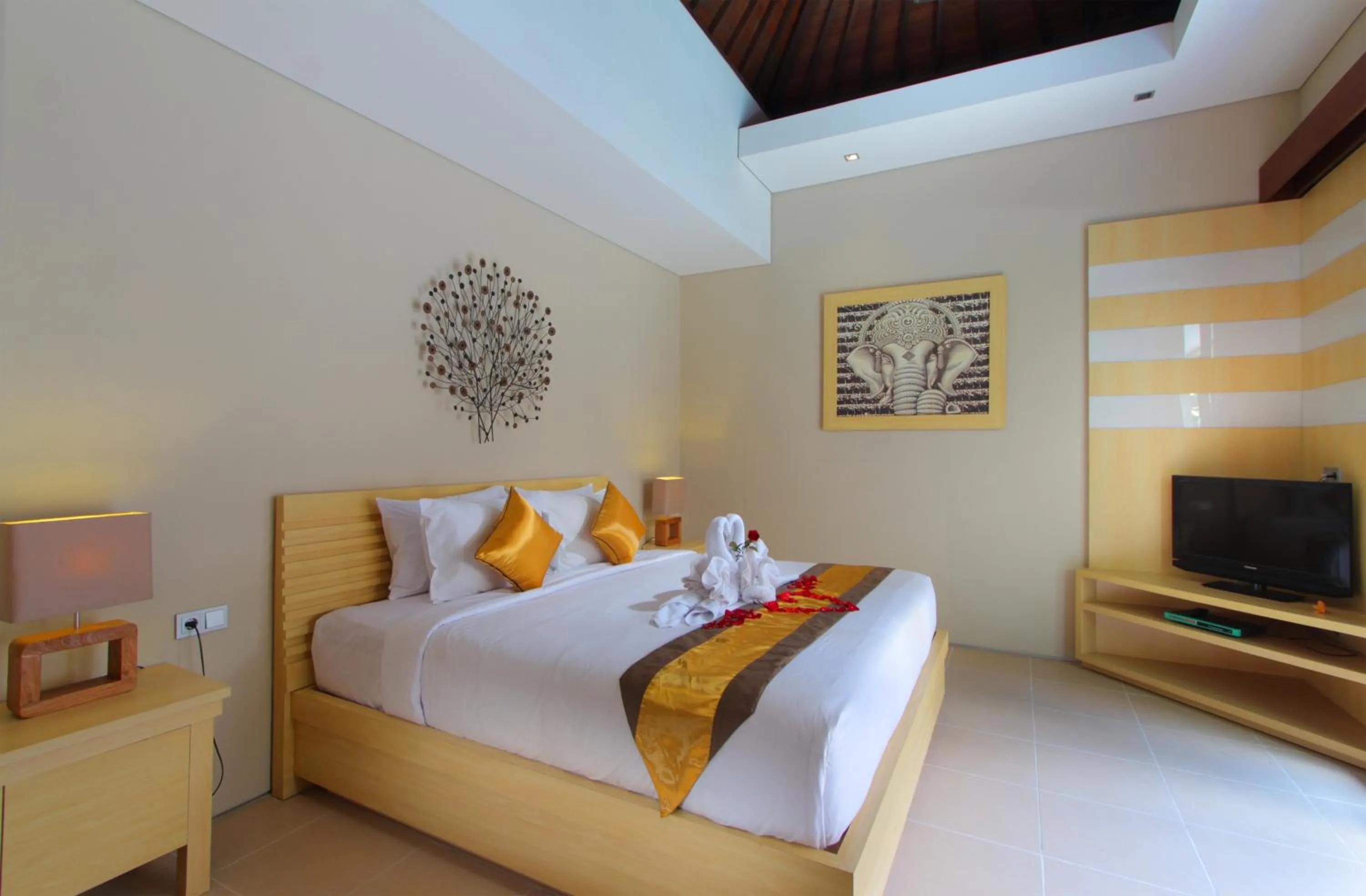 Bed in The Murdha Villa