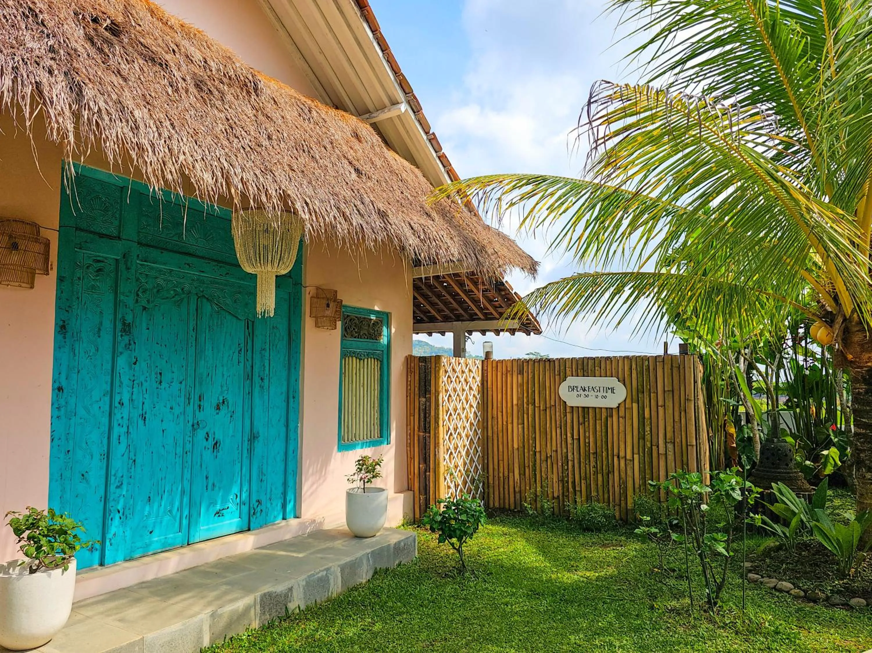 Property building in Janur Bungalow