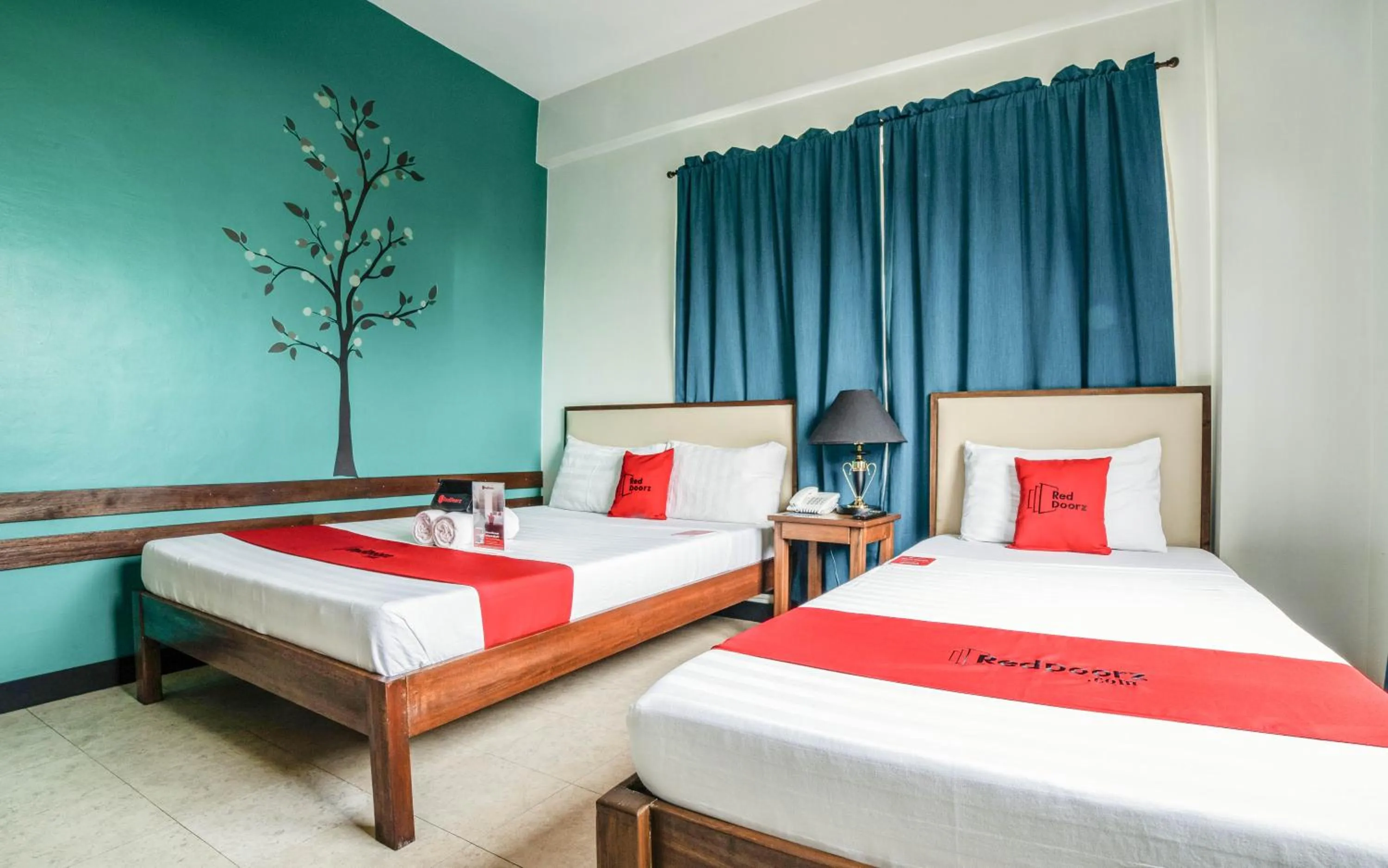 Bed in RedDoorz Plus near Rizal Junction