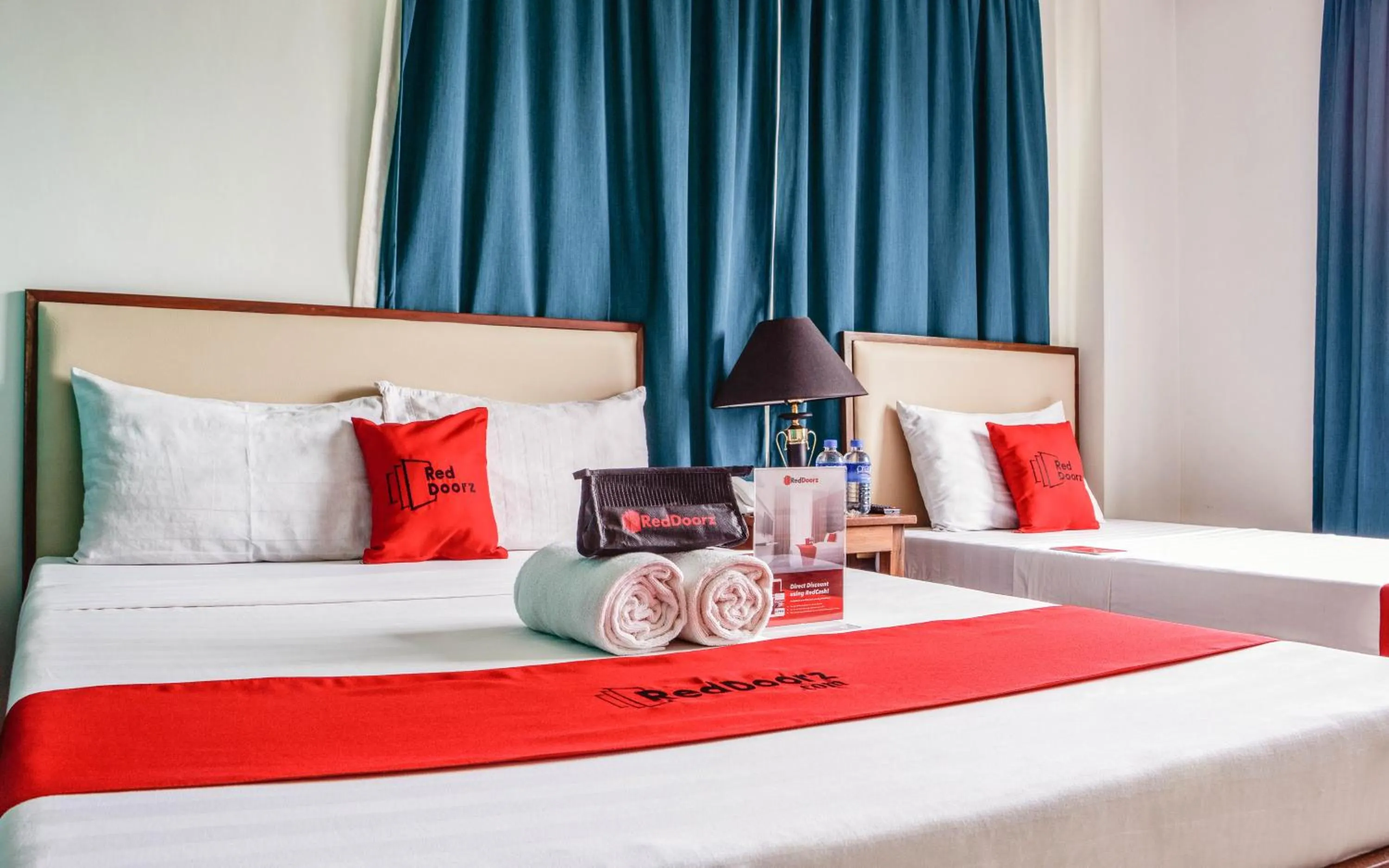 Bed in RedDoorz Plus near Rizal Junction