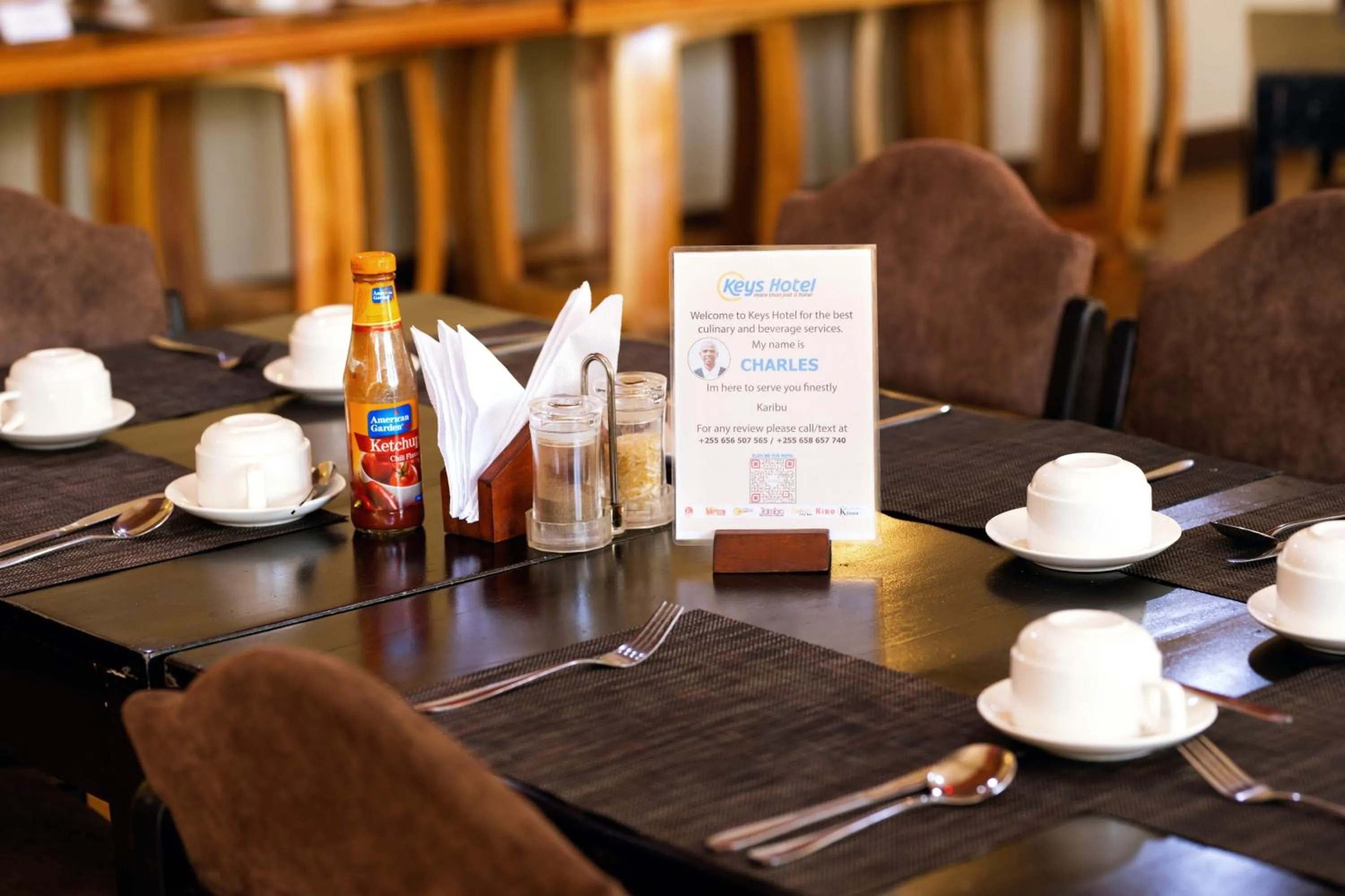 Restaurant/places to eat in Keys Hotel