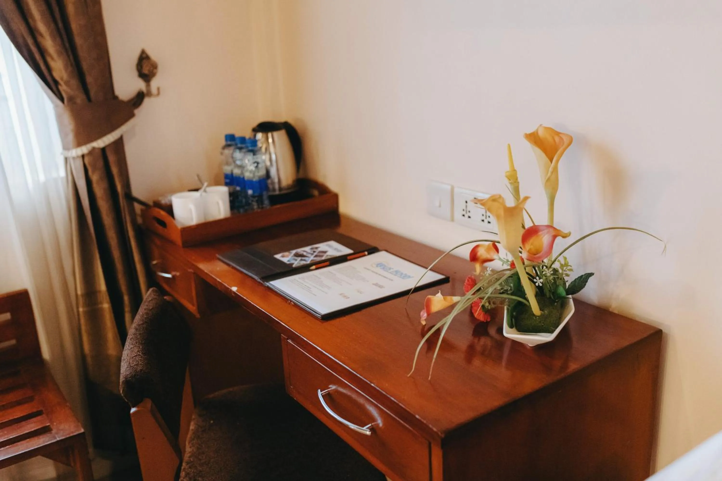 Coffee/tea facilities in Keys Hotel