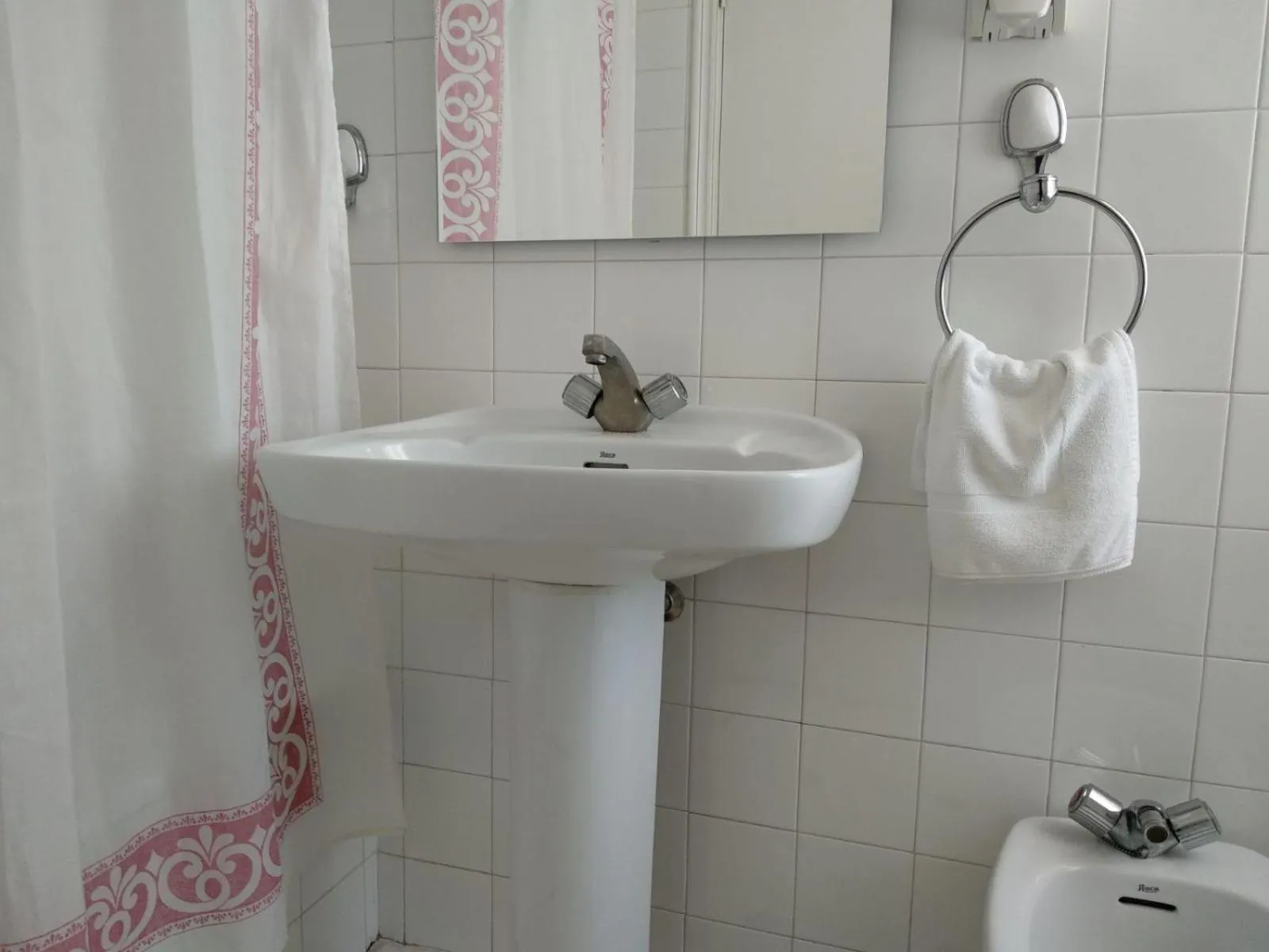 Bathroom in Hostal Buenavista