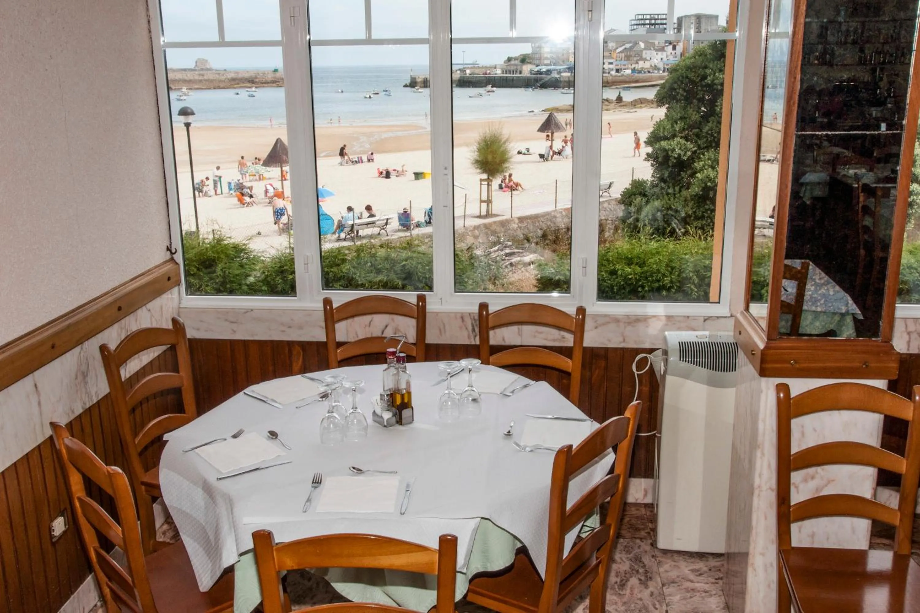 Property building in Hostal Buenavista