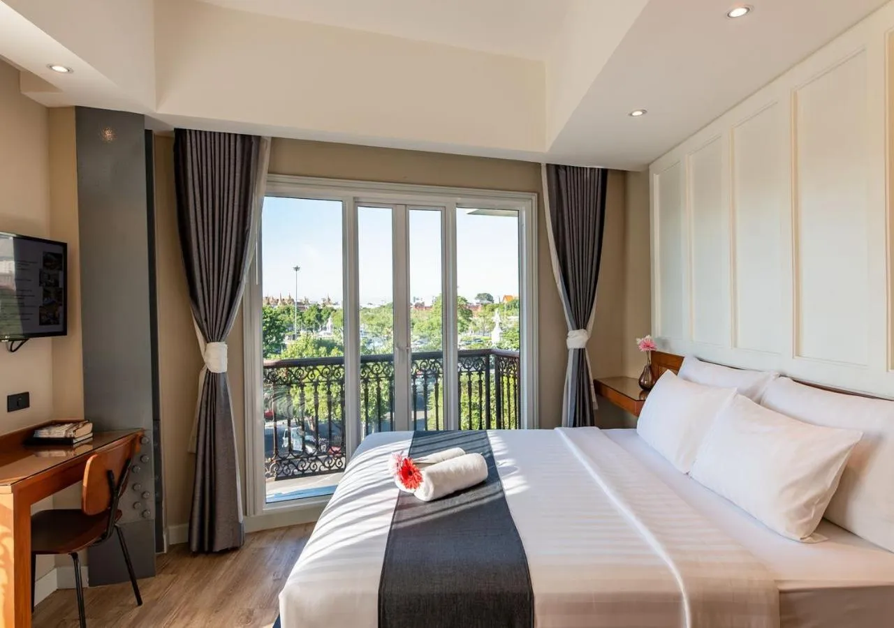 Bedroom, Bed in Dang Derm In The Park Khaosan