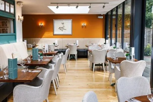 Restaurant/places to eat in The High Field Town House