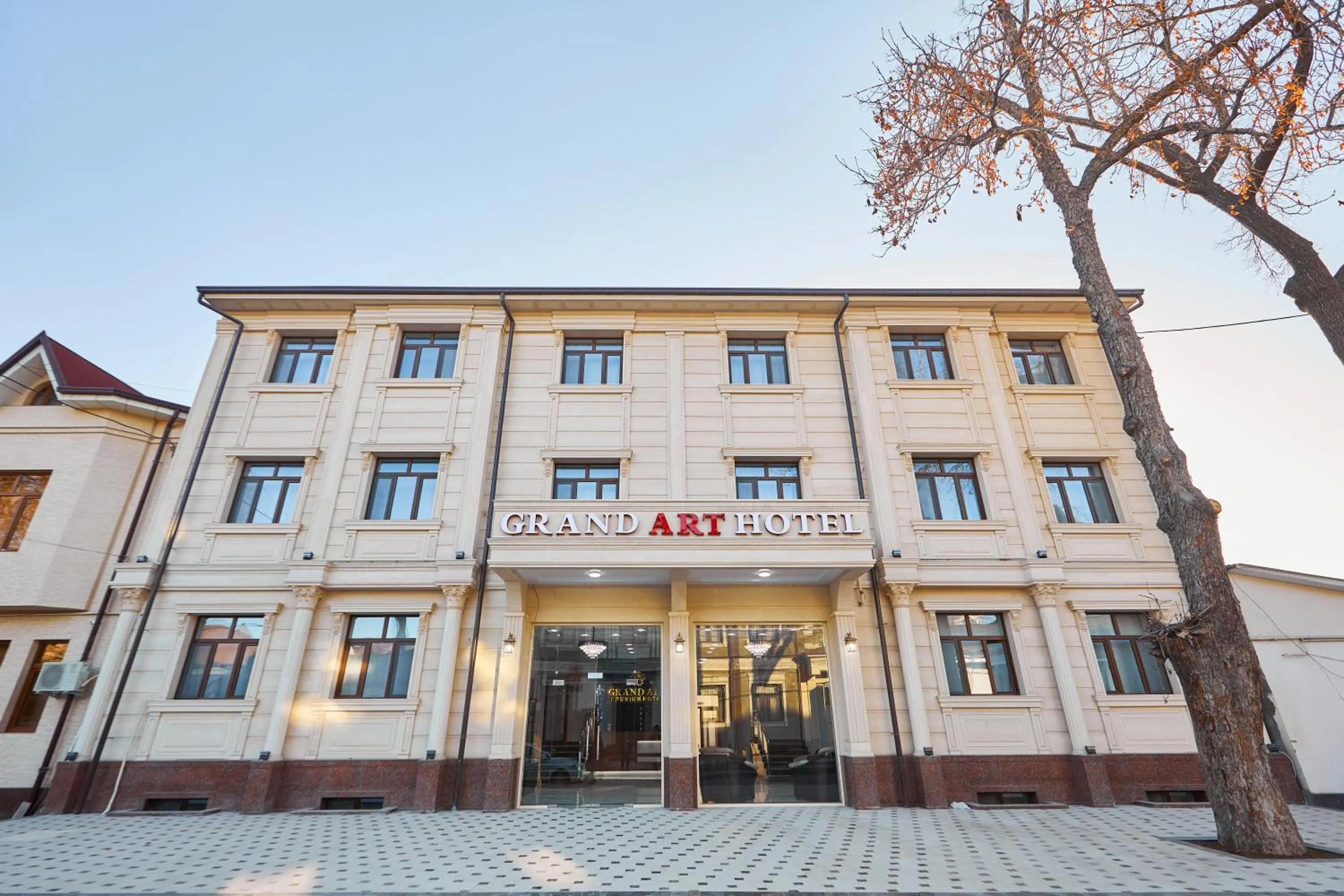 Facade/entrance in Grand Art Hotel