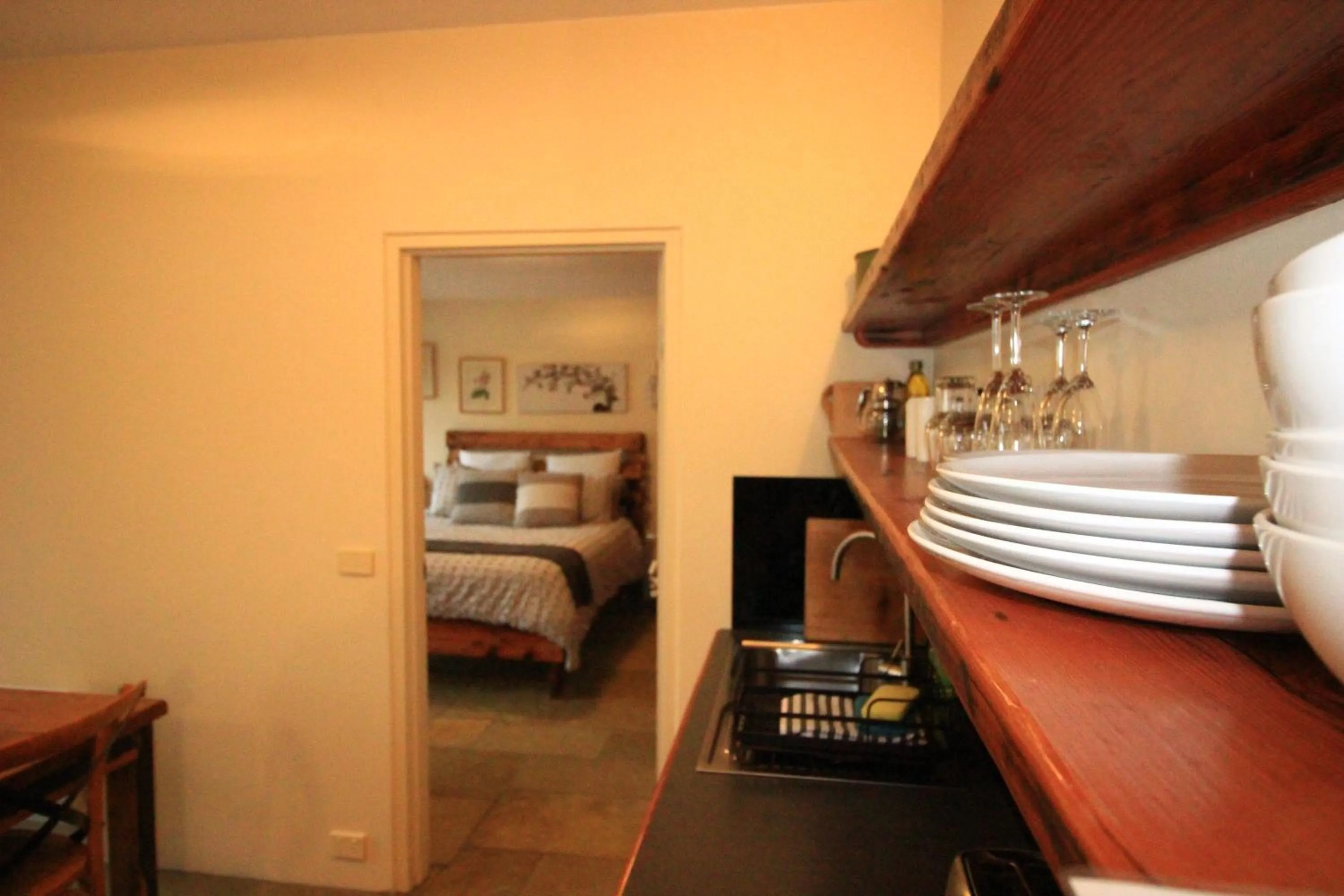 Kitchen or kitchenette, Bed in Down to Earth Farm Retreat