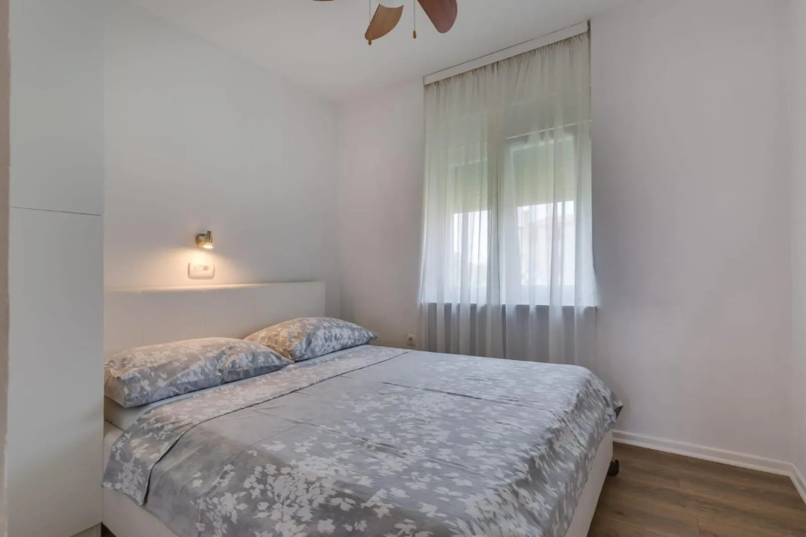 Bed in Apartment Marul