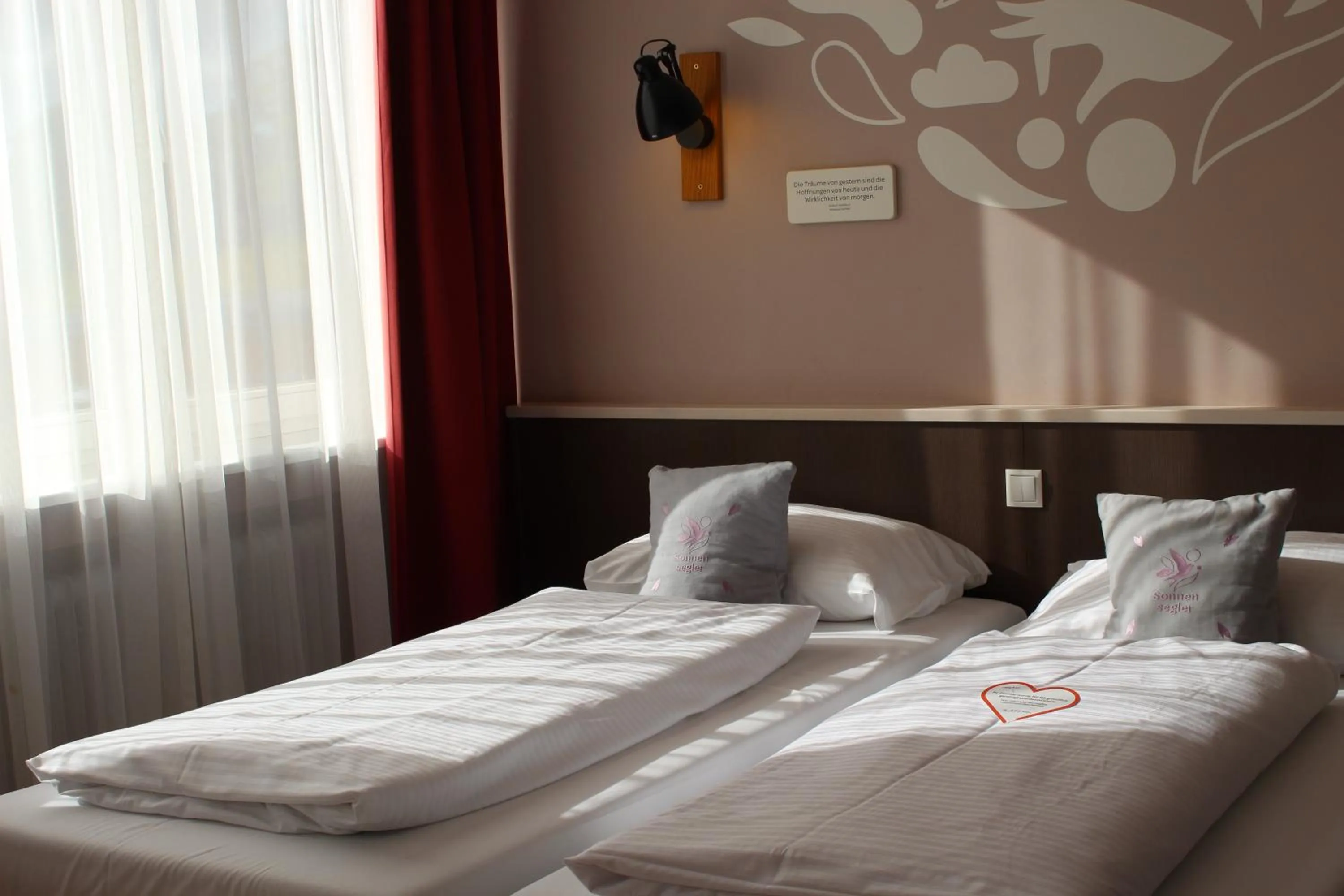 Family, Bed in JUFA Hotel Königswinter/Bonn