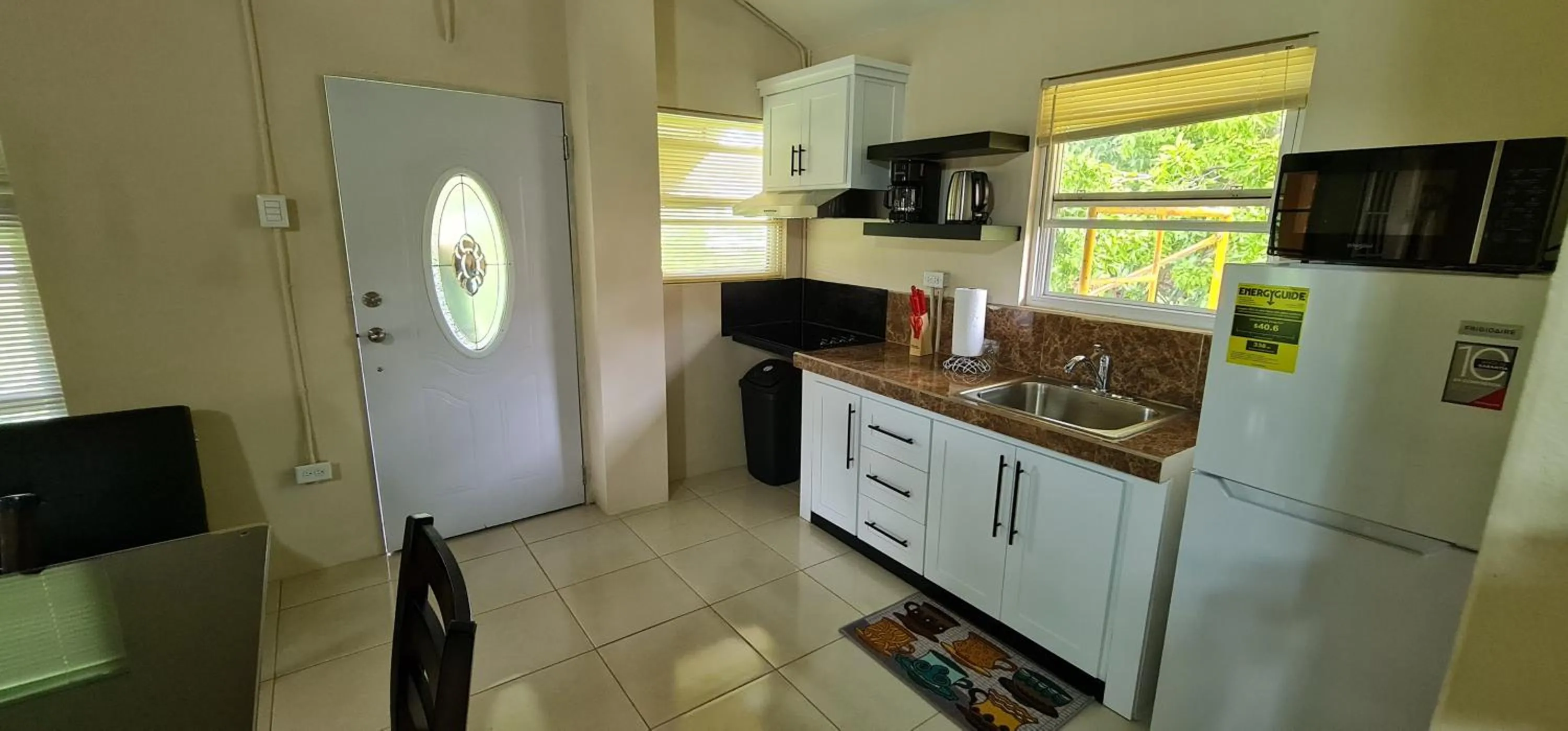 Kitchen or kitchenette in Carolina Point Resort