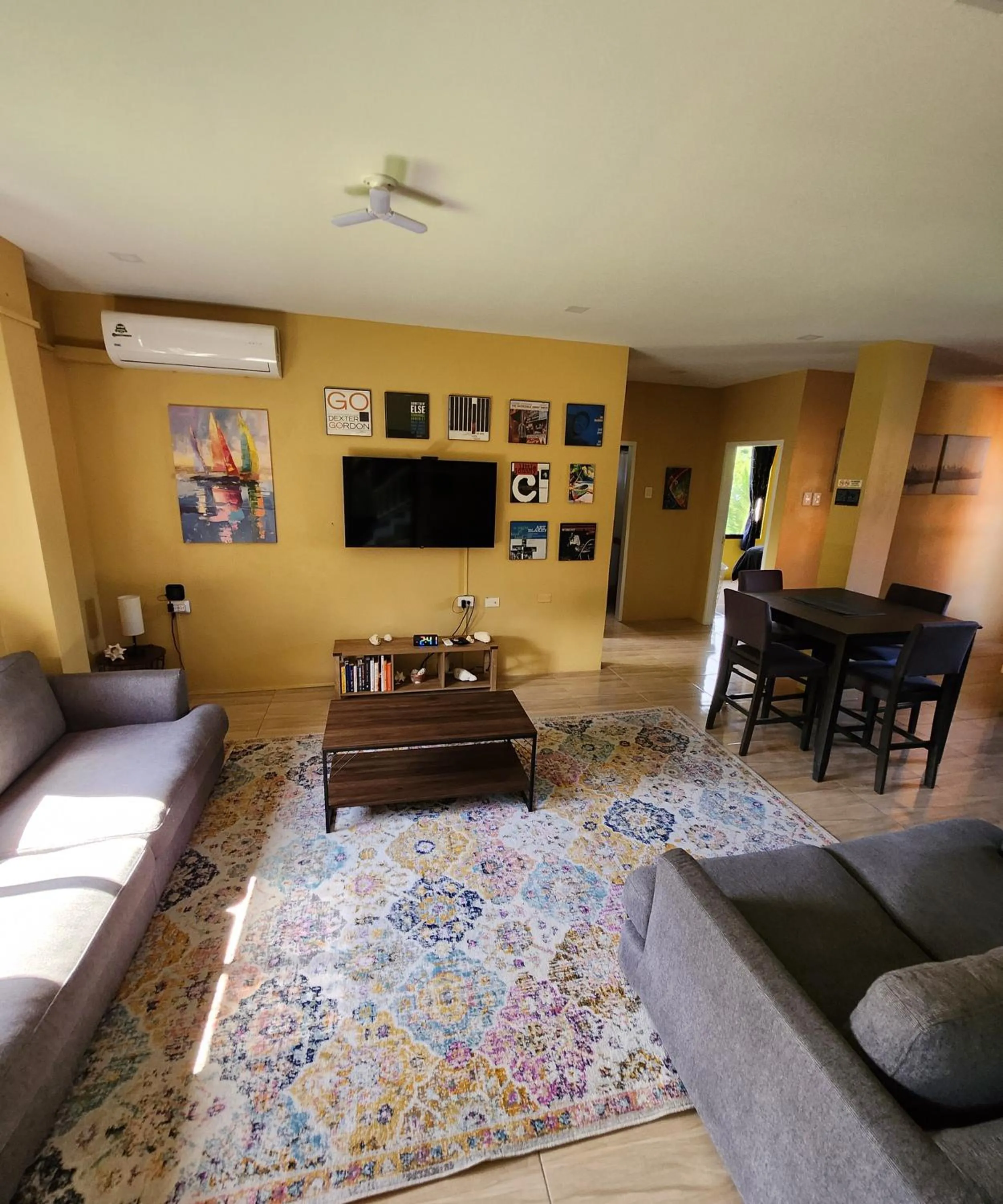 TV and multimedia in Carolina Point Resort