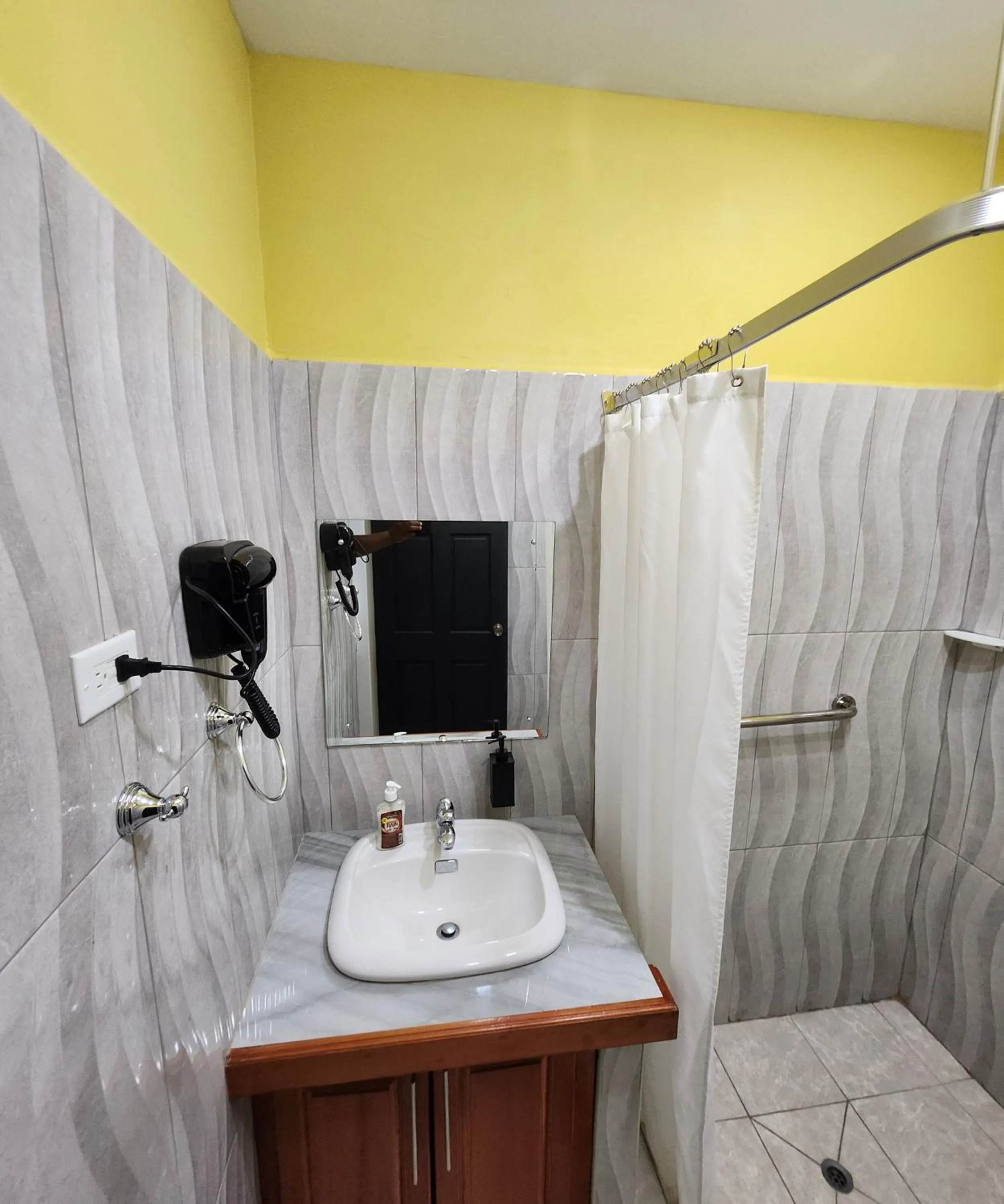 Shower in Carolina Point Resort