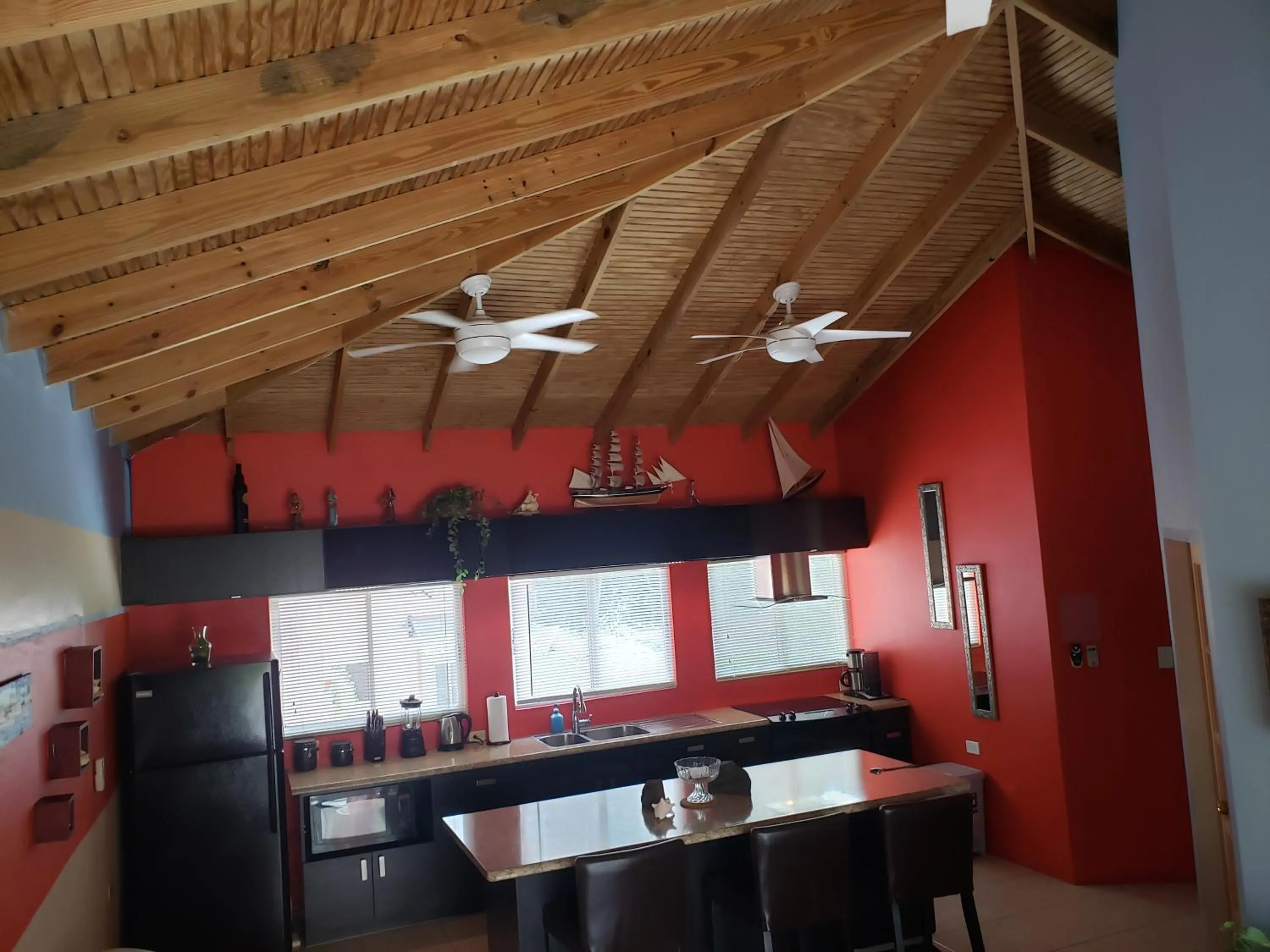 Kitchen or kitchenette in Carolina Point Resort