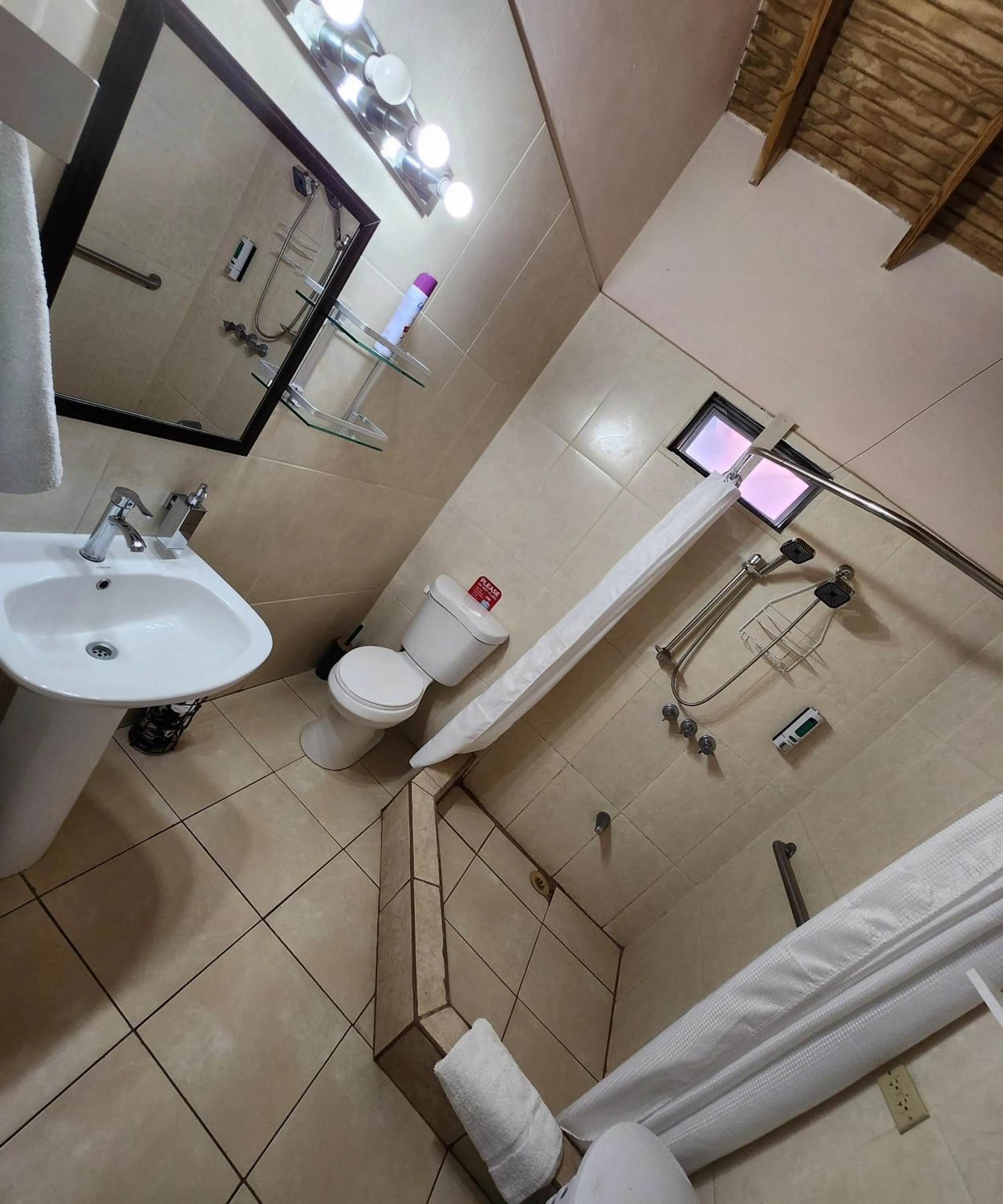 Shower in Carolina Point Resort