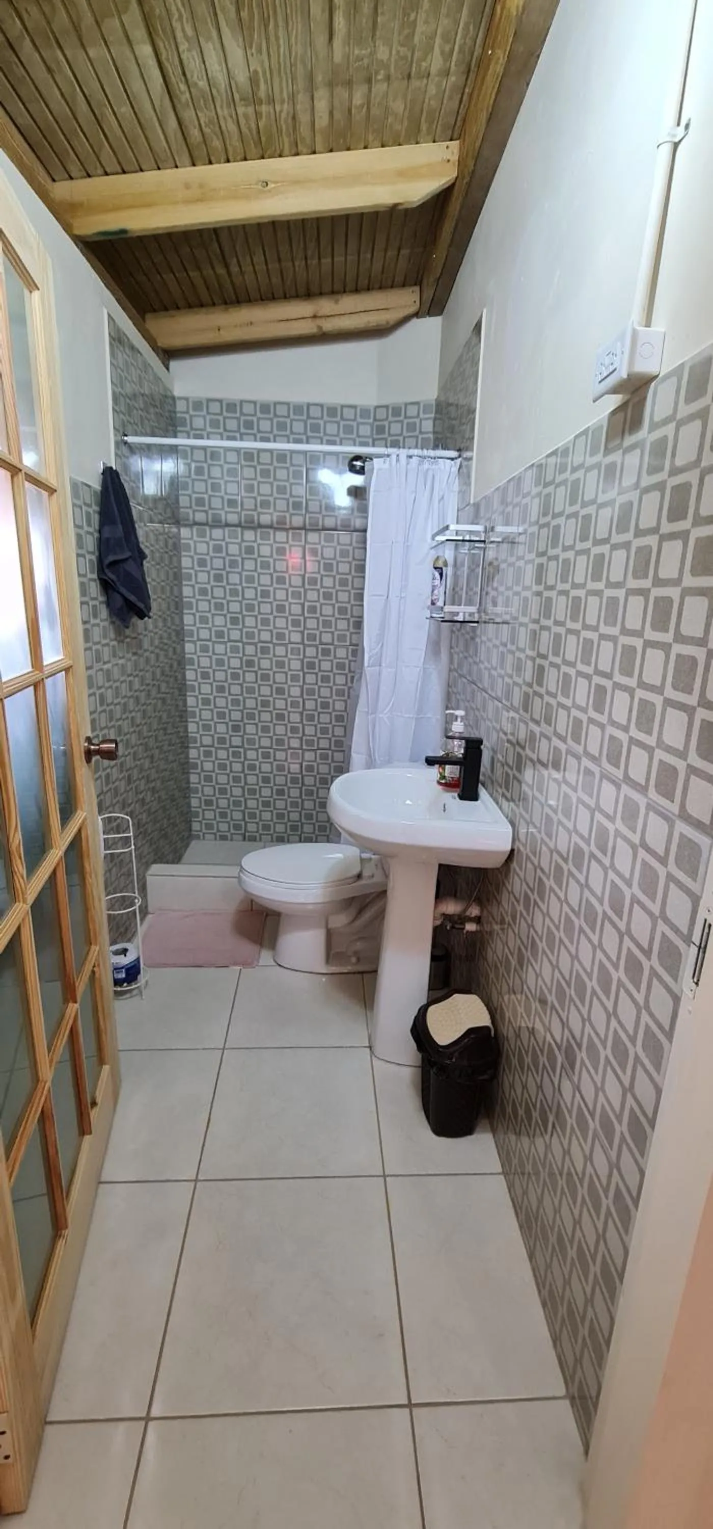 Shower in Carolina Point Resort