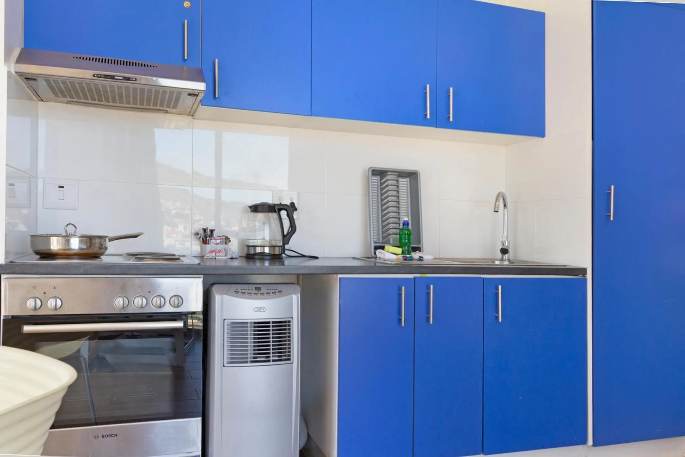 kitchen in Urban Oasis At The Four Seasons