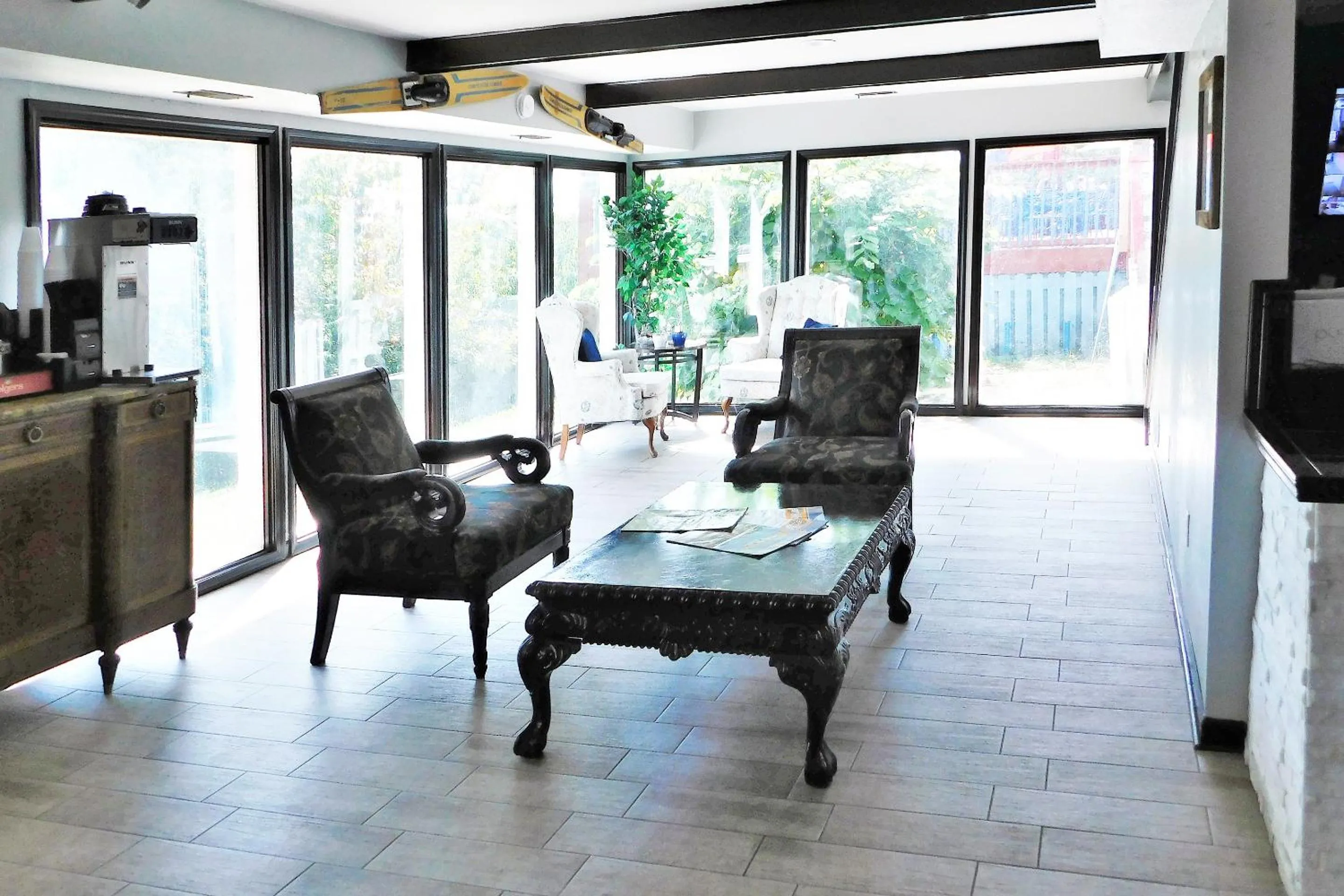 Lobby or reception in Lakeview Inn