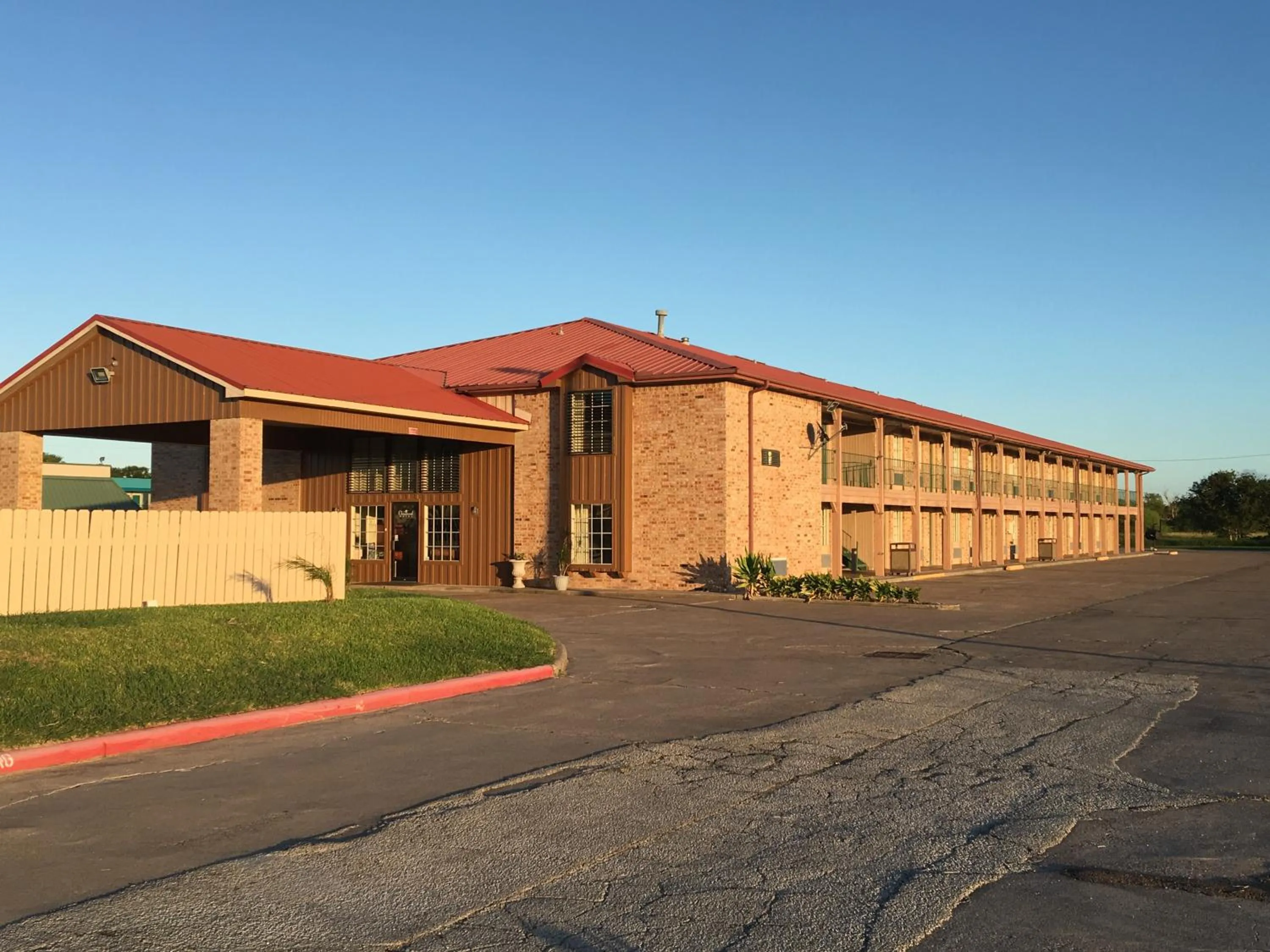 Chaparral Motel