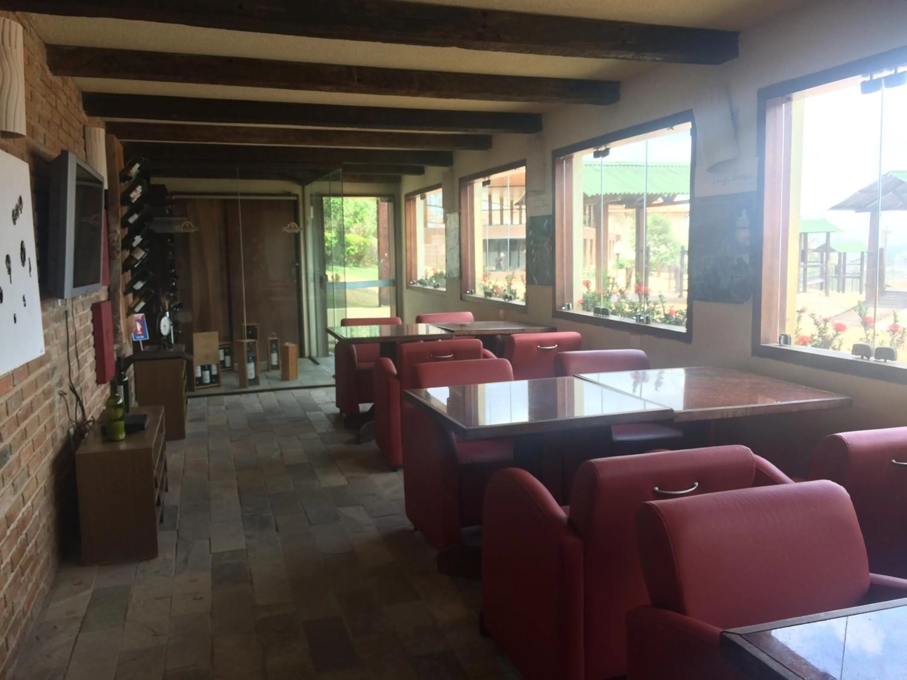 Lounge or bar in Monte Castelo Gravatá - Flat