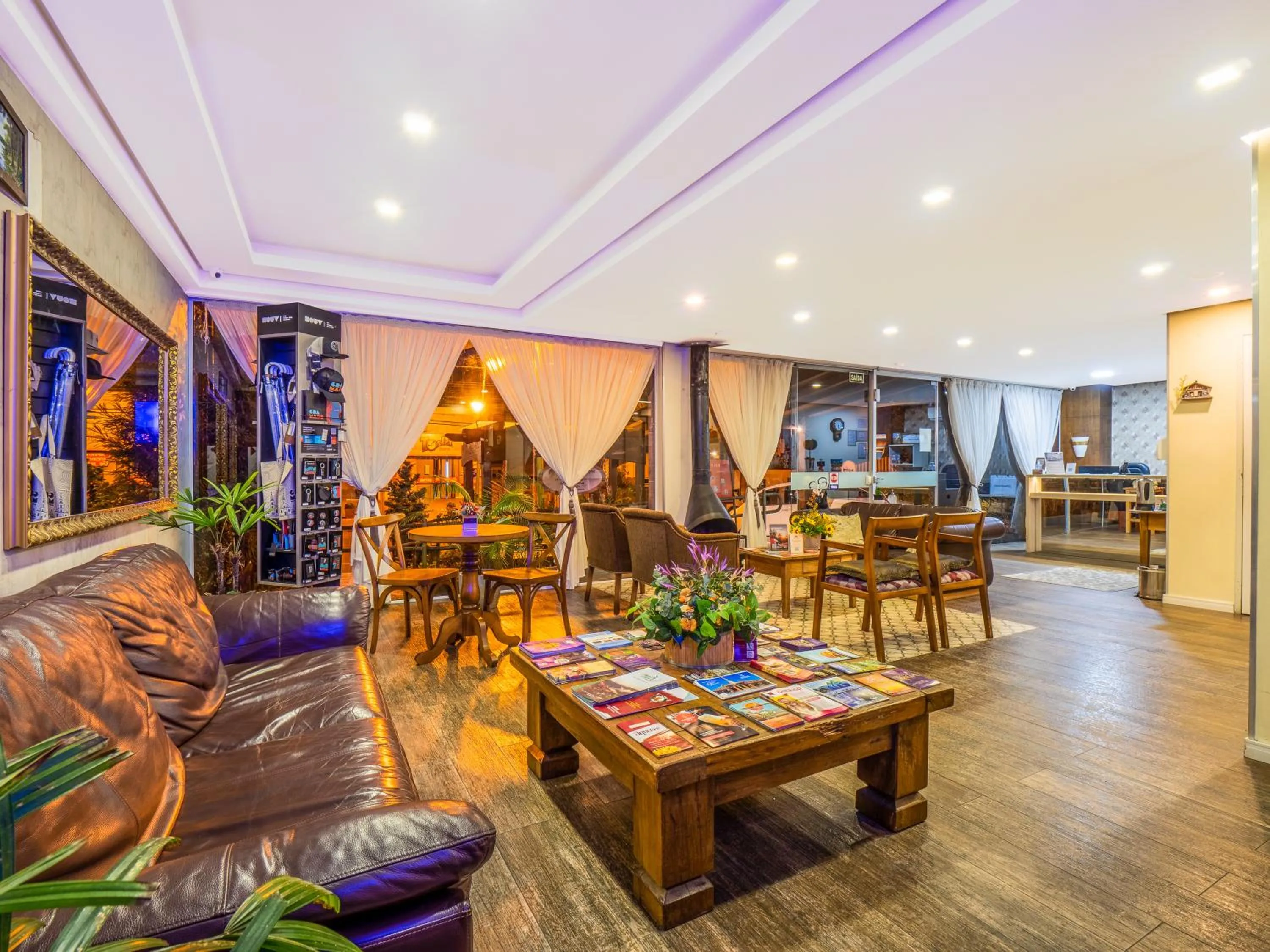 Lobby or reception in Alameda Alegra Hotel