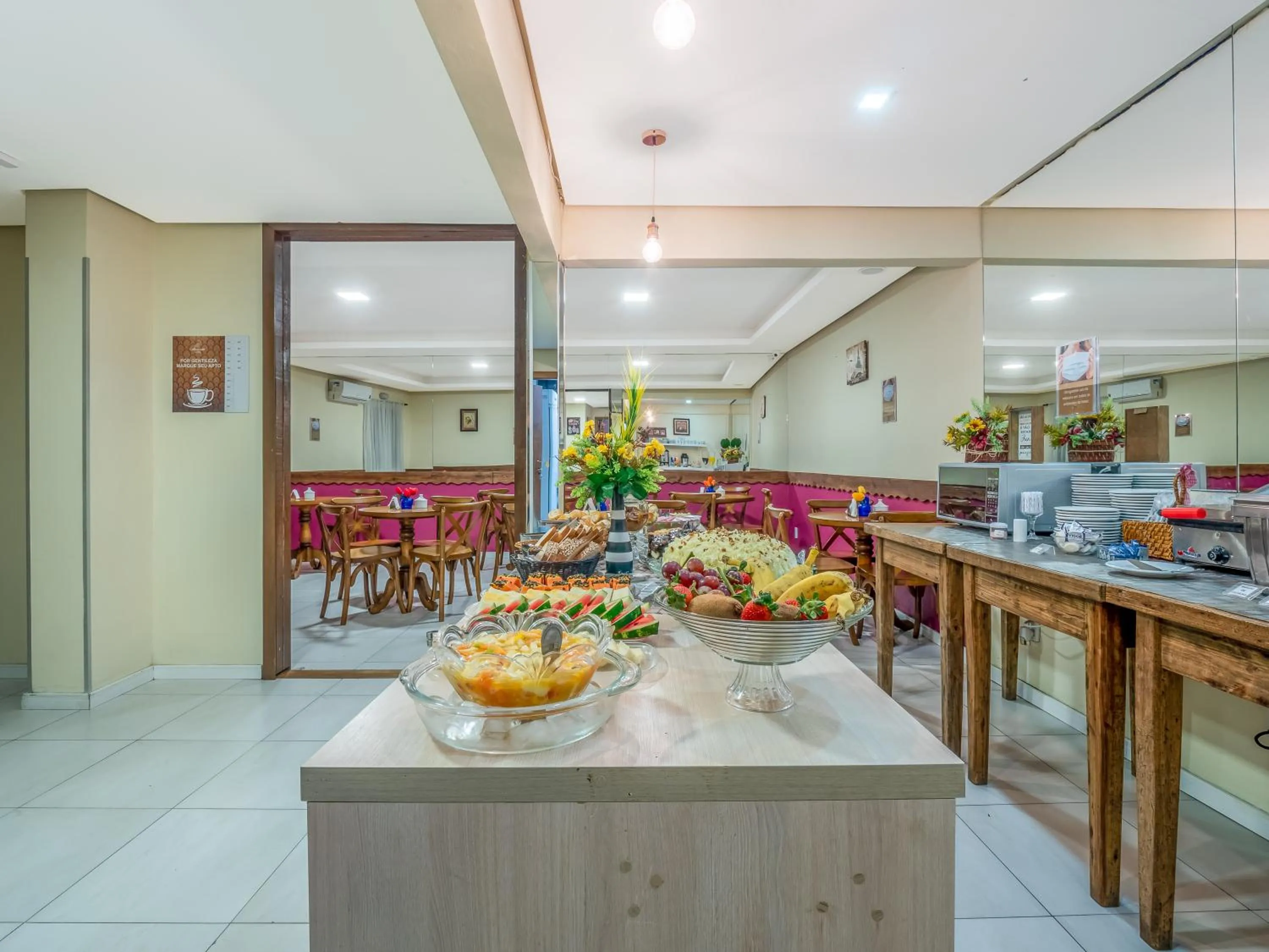 Food and drinks in Alameda Alegra Hotel