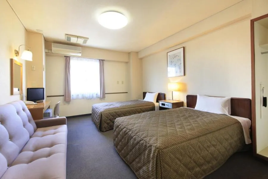Photo of the whole room, Bed in Chofu Urban Hotel