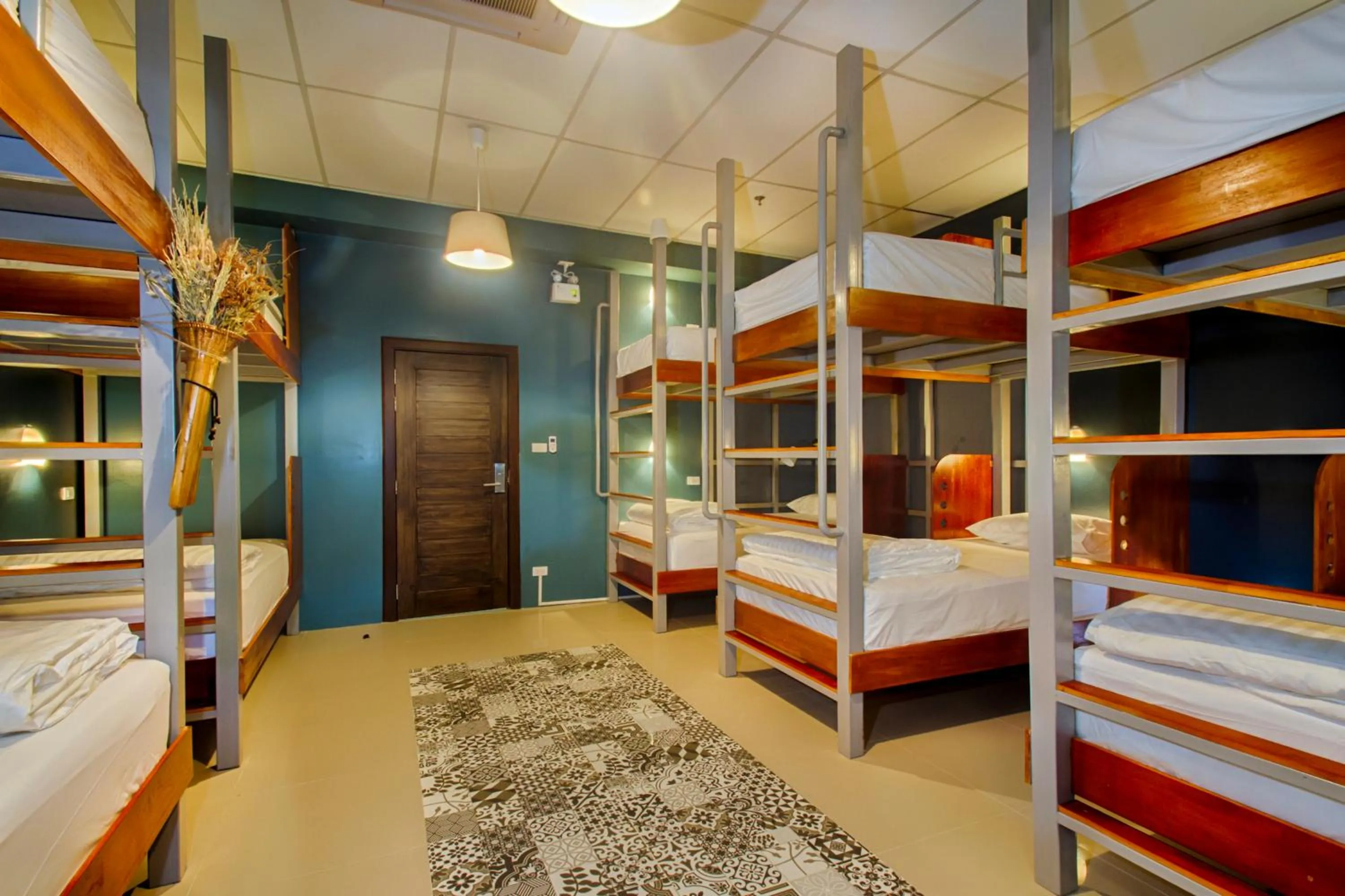 bunk bed, Bed in Hom Hostel & Cooking Club