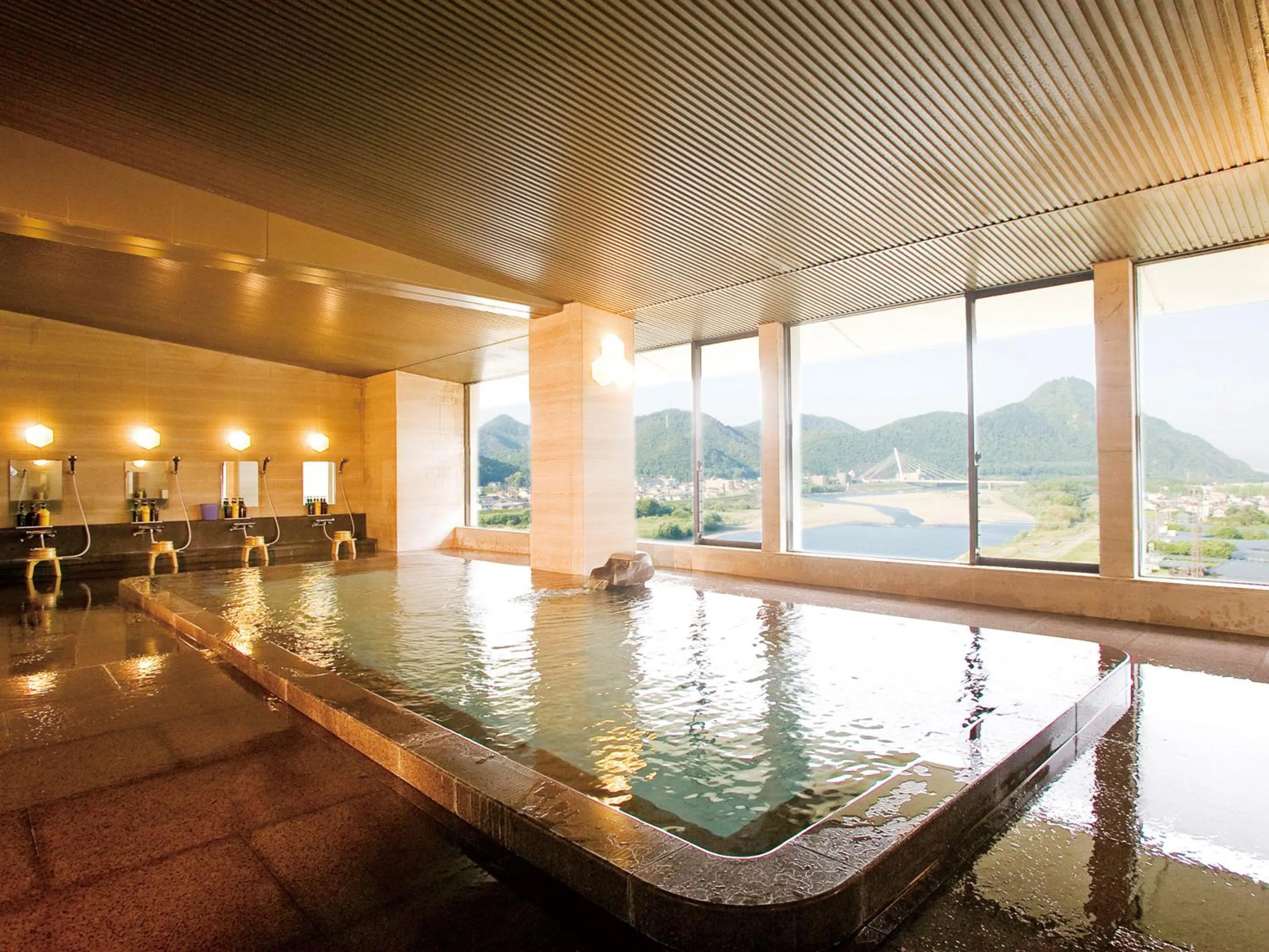 Spa and wellness centre/facilities in Nagaragawa Seiryu Hotel