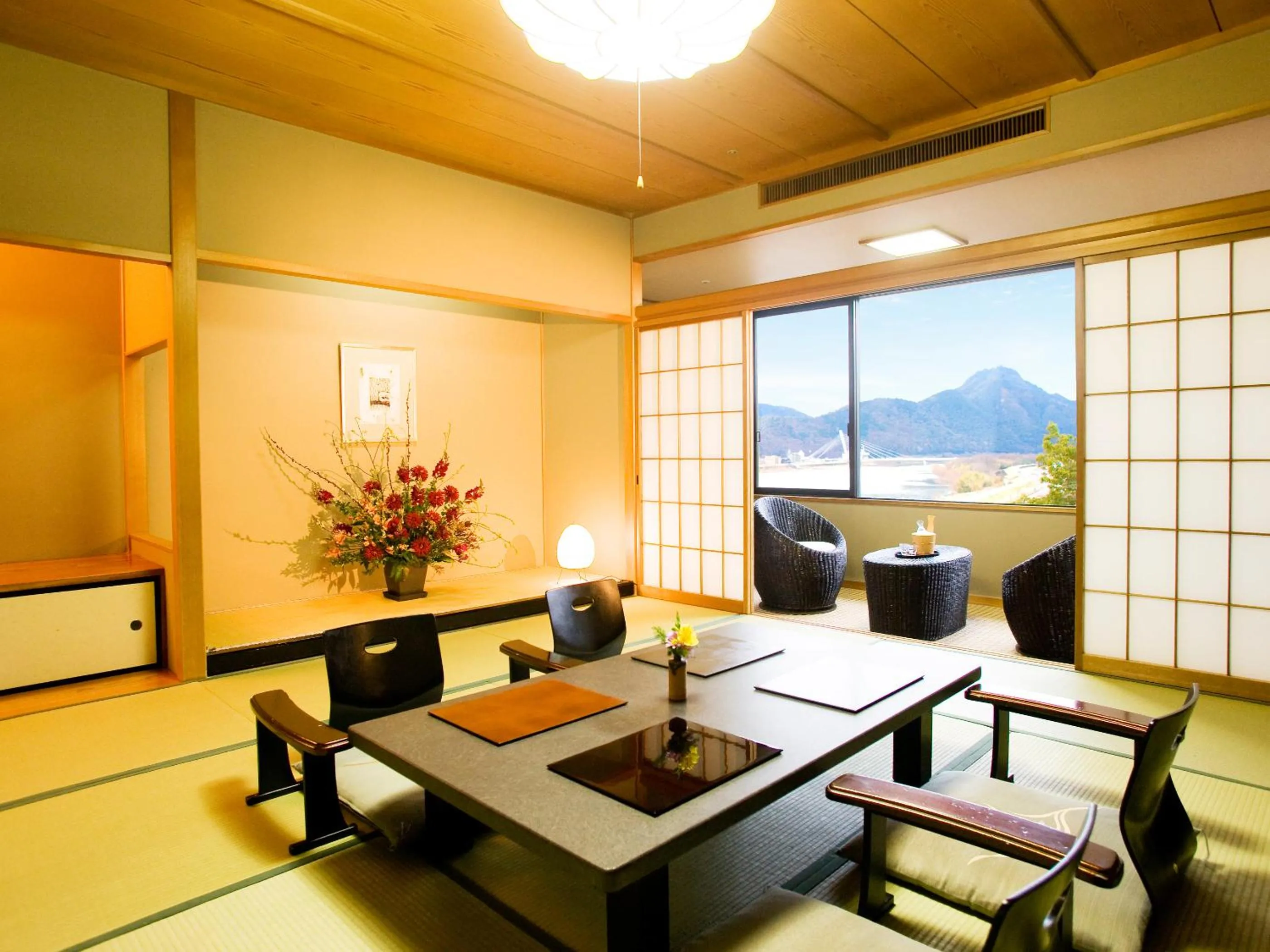 Photo of the whole room in Nagaragawa Seiryu Hotel