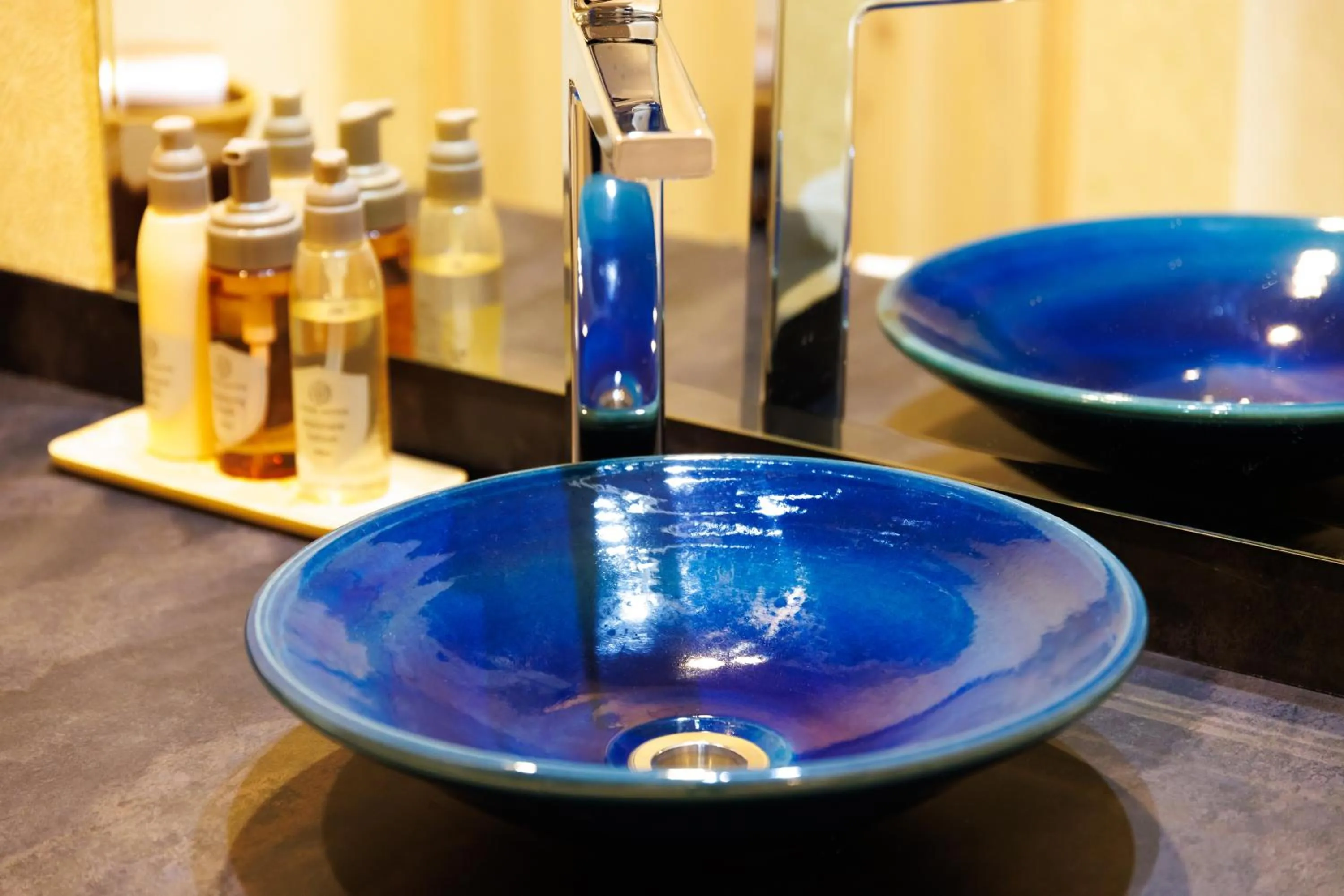 Bathroom in Izu atagawa Yubana mankai -Adult Only-