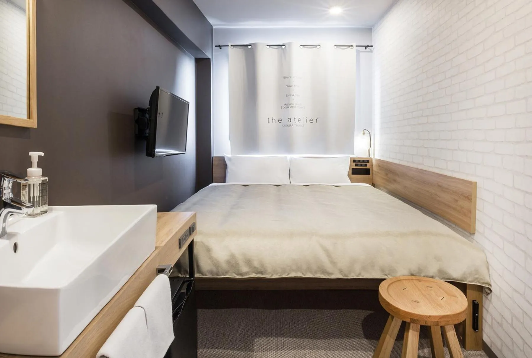 Bed in Sakura Terrace The Atelier