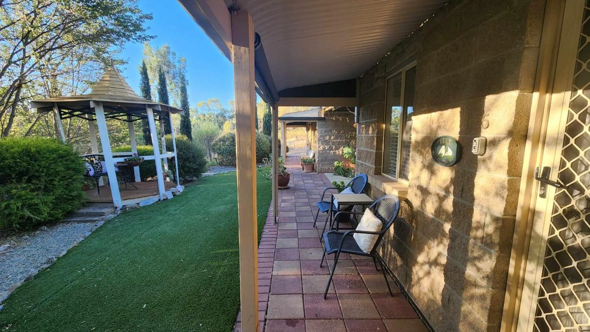 Garden in Riesling Trail & Clare Valley Cottages