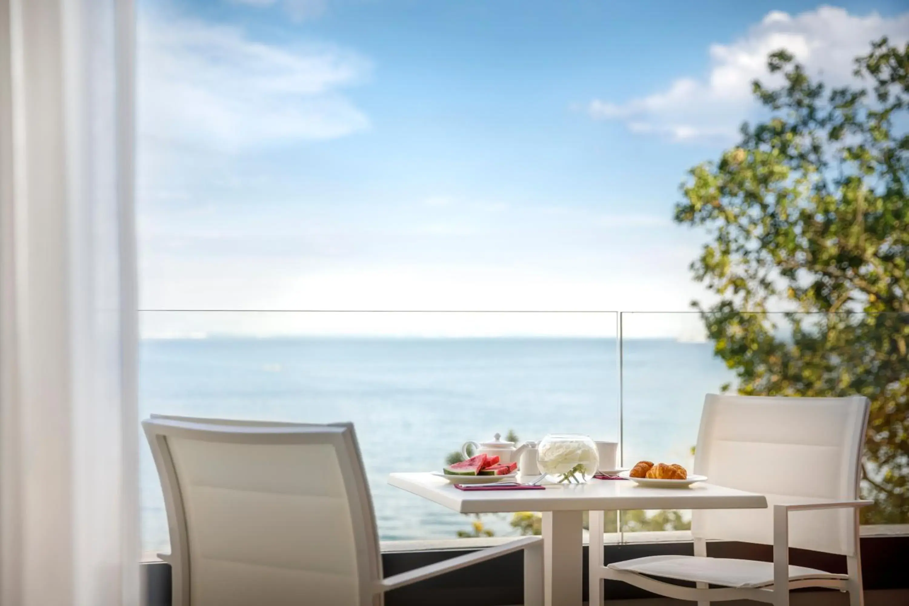 Superior Double or Twin Room with Balcony and Sea View in Hotel Ičići - Liburnia Superior Double or Twin Room with Balcony and Sea View in Hotel Ičići - Liburnia