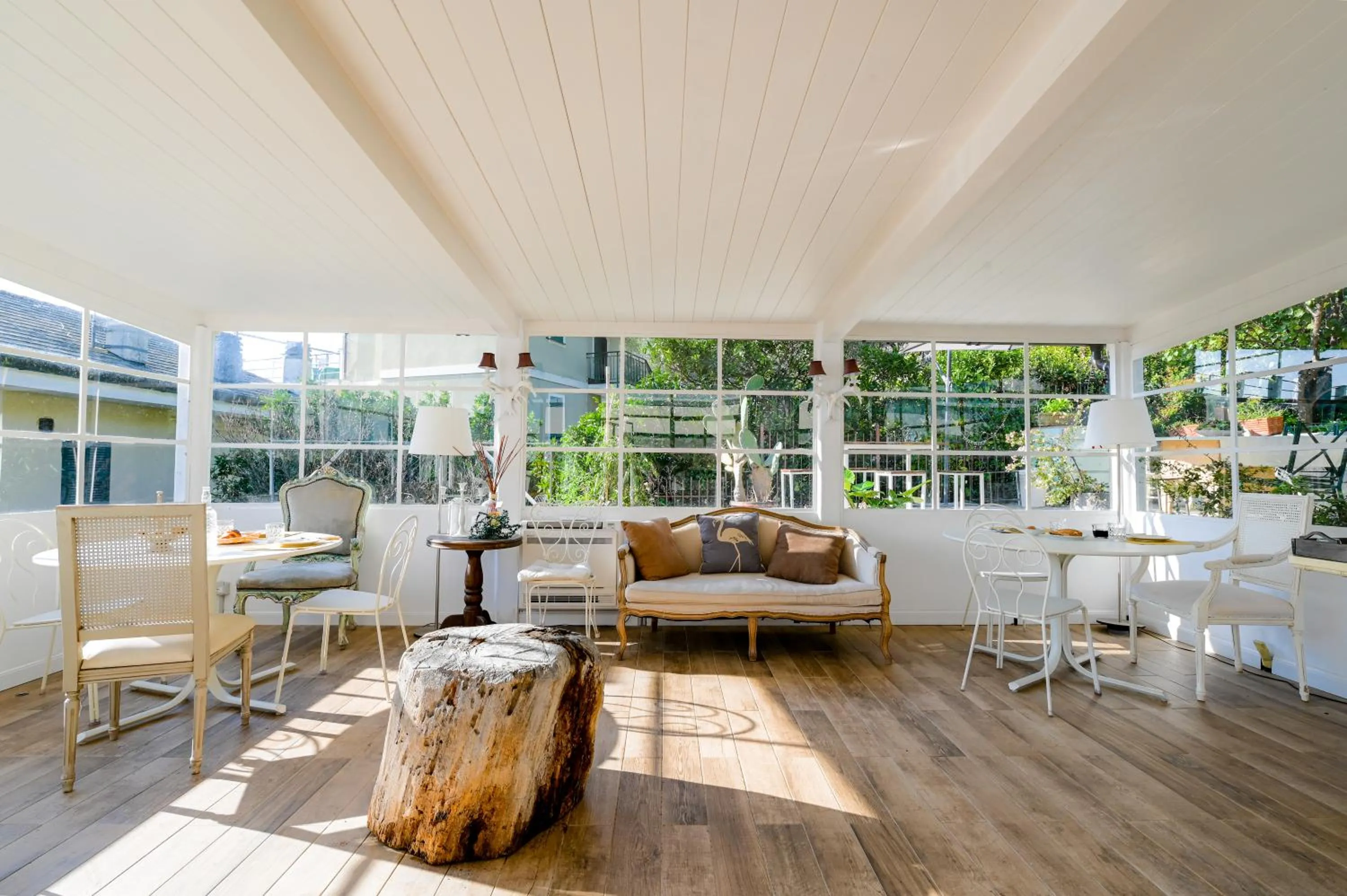 Breakfast in Gian Paul Hotel