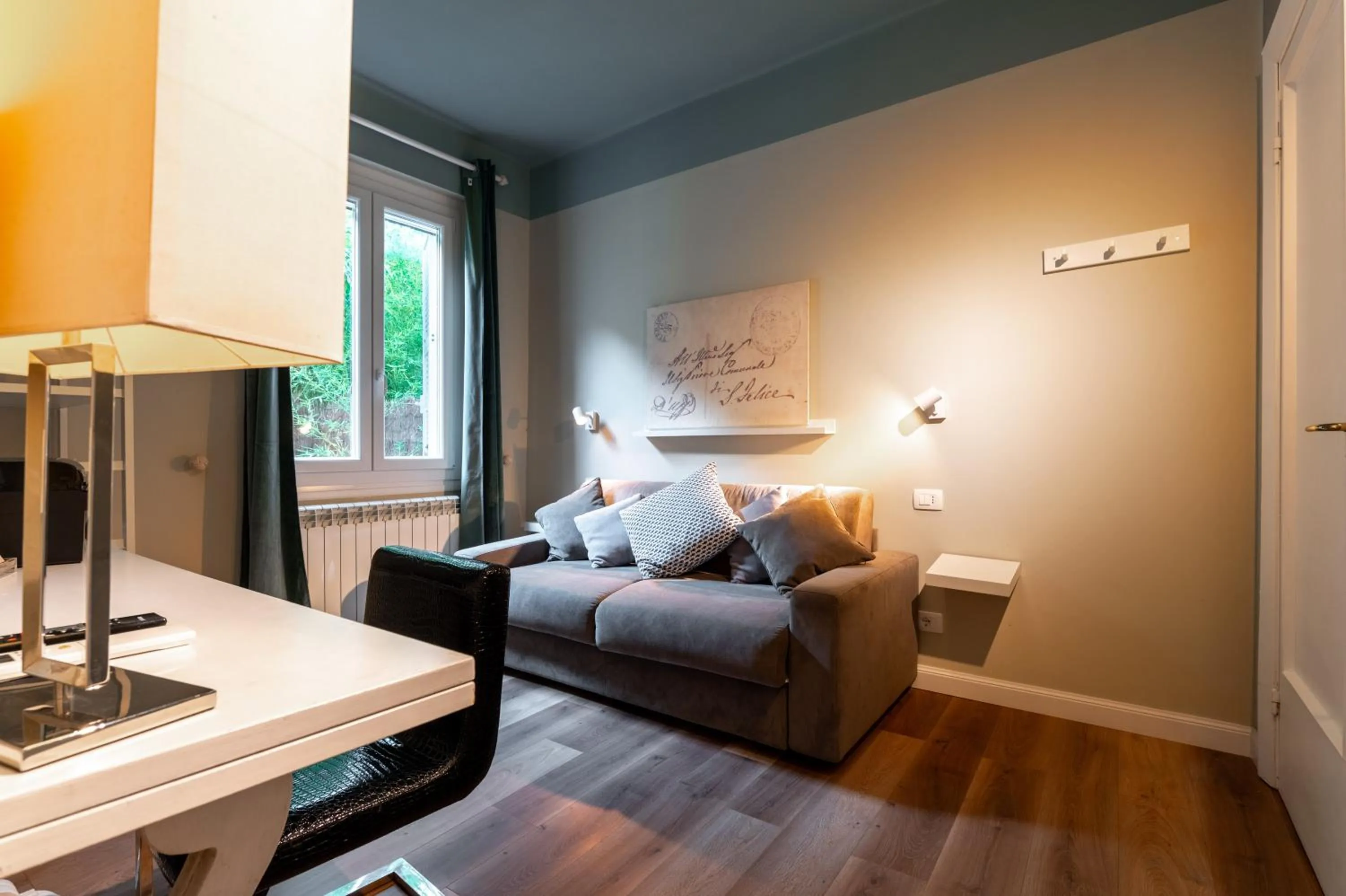 Living room in Gian Paul Hotel