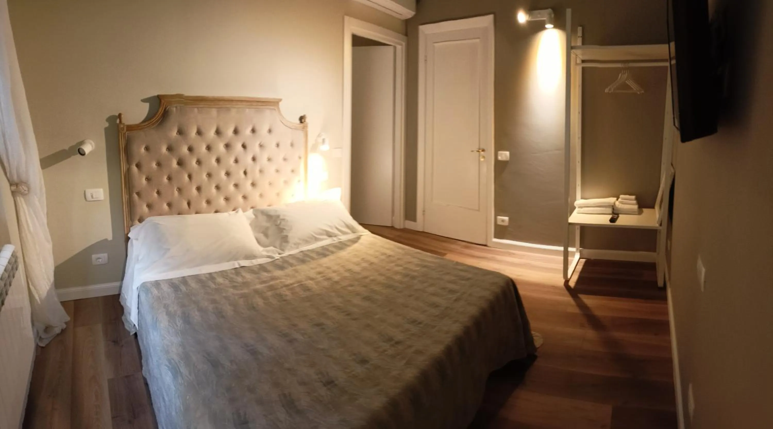 Bed in Gian Paul Hotel