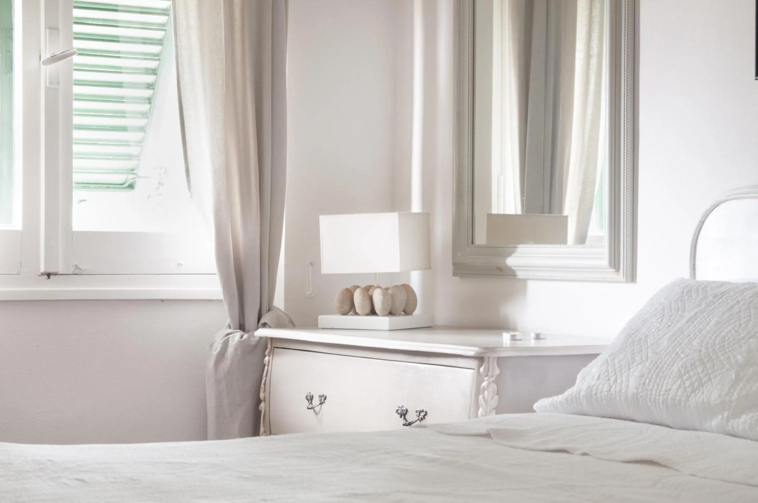 Photo of the whole room, Bed in Gian Paul Hotel