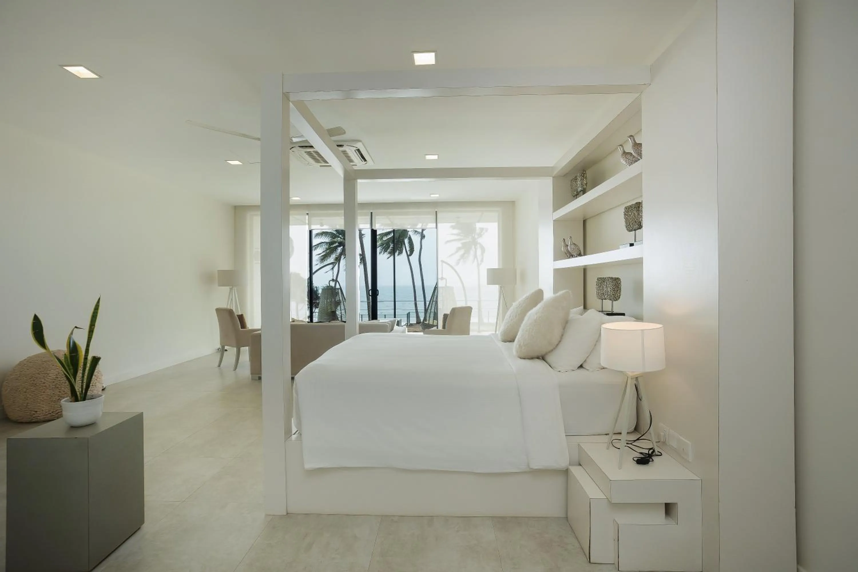 Photo of the whole room, Bed in Green Turtle Villa by TSC, Bentota