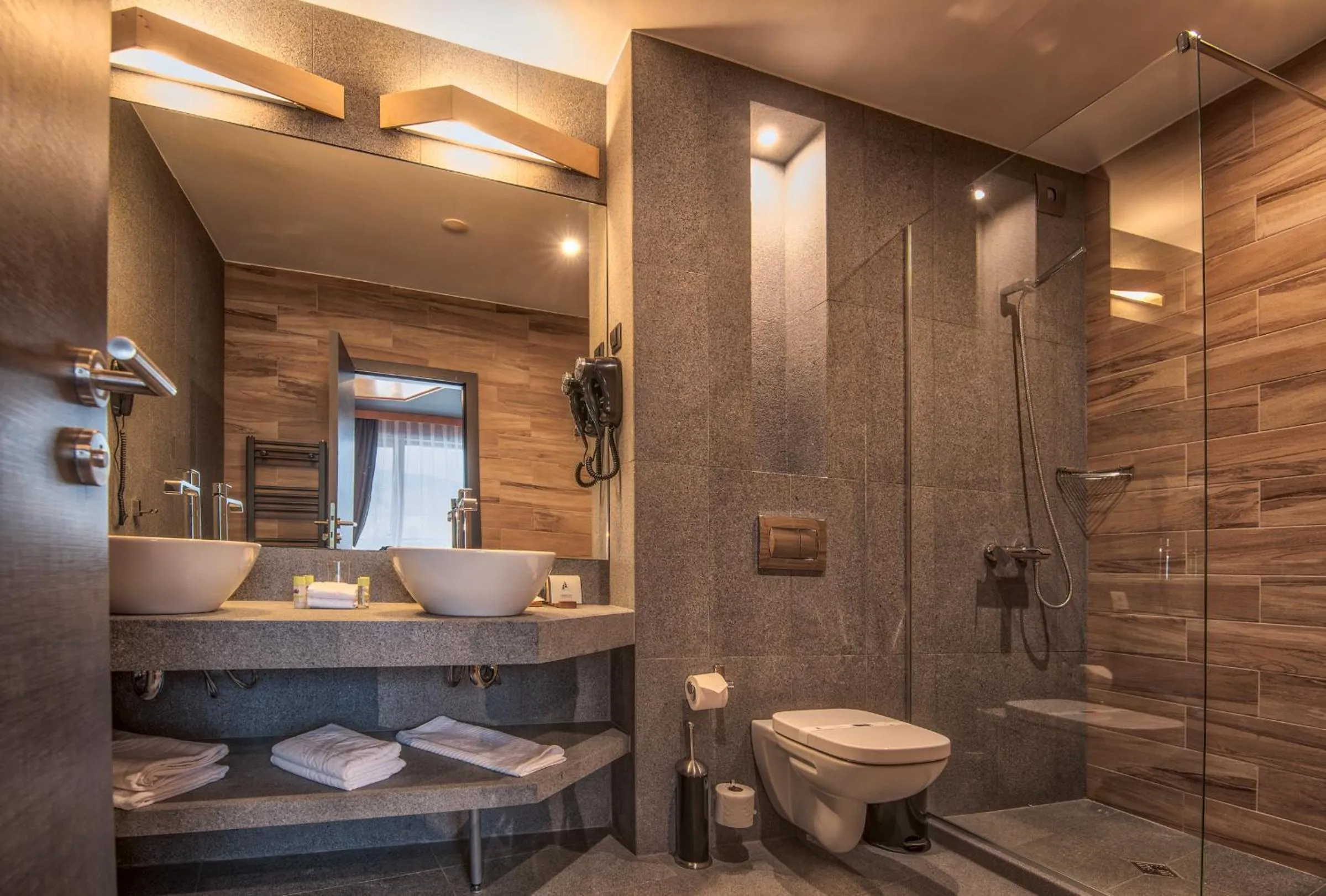 Shower in Hotel Arte SPA & Park