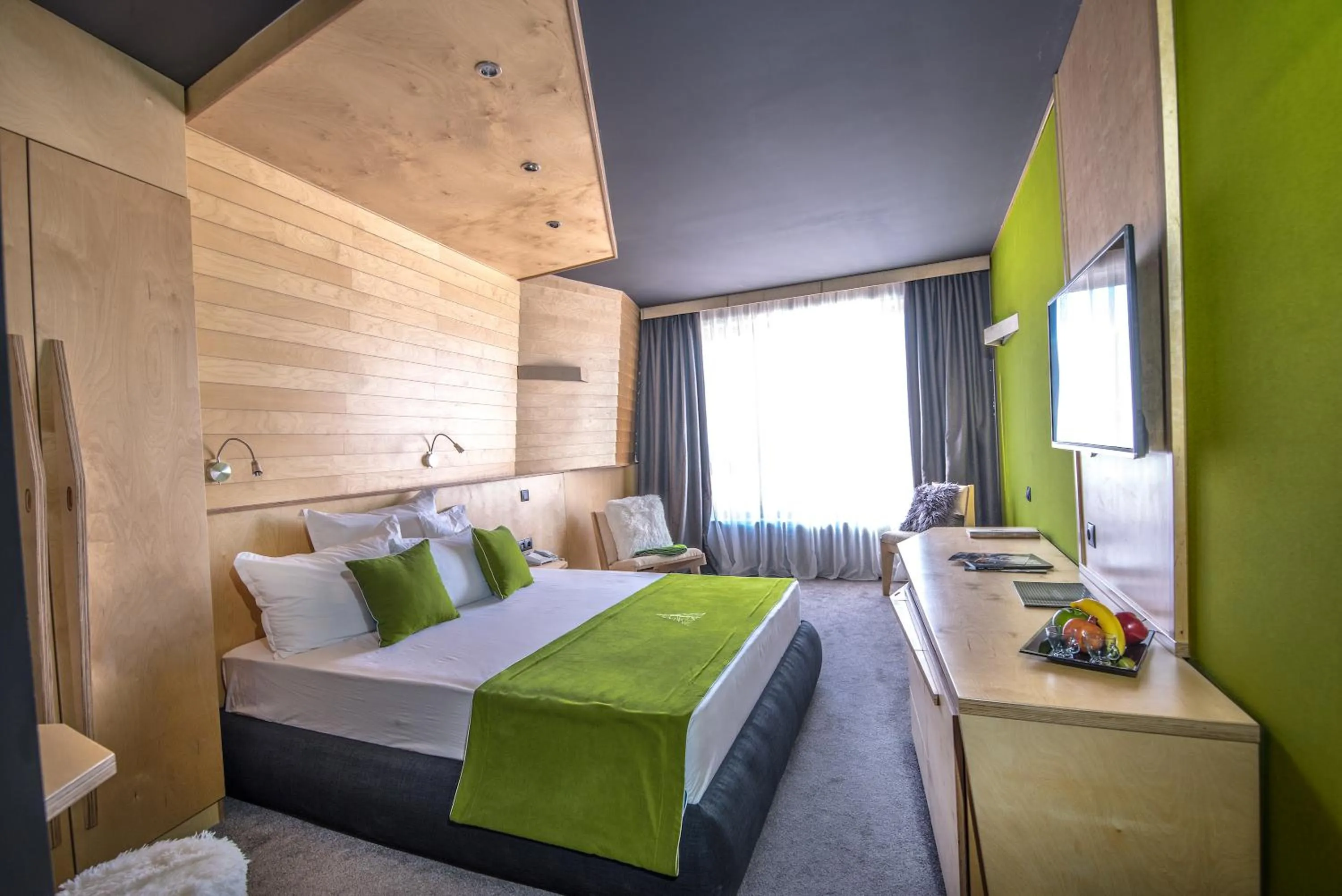 Balcony/Terrace, Bed in Hotel Arte SPA & Park