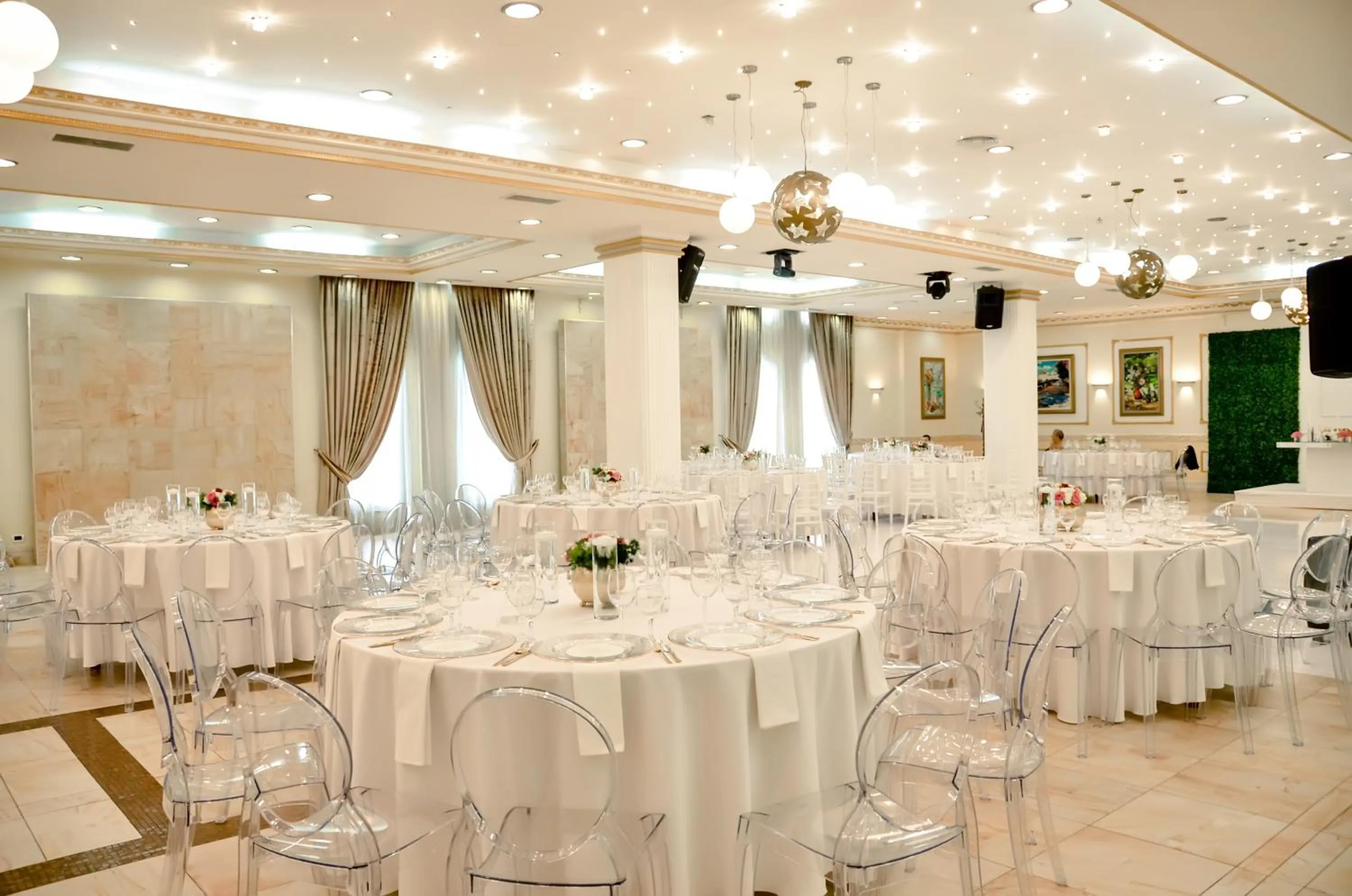 Banquet/Function facilities in Hotel Continental