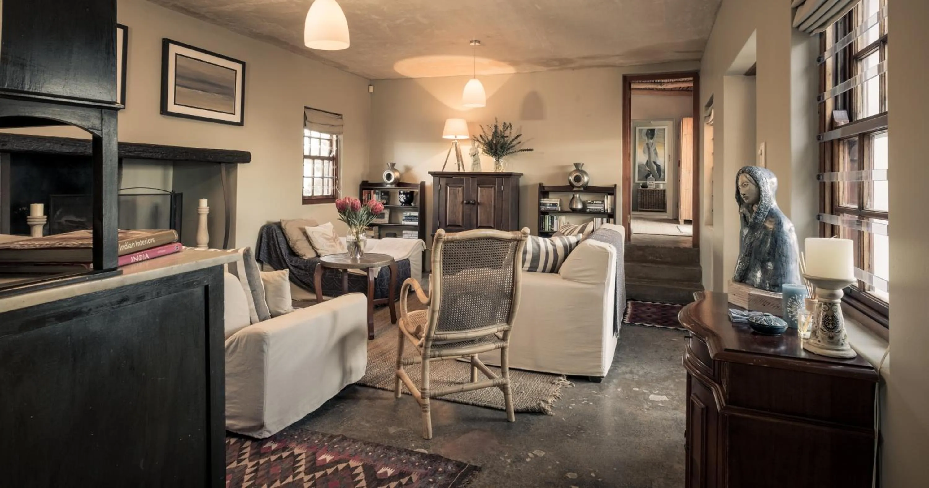 Communal lounge/ TV room in Smugglers' BnB