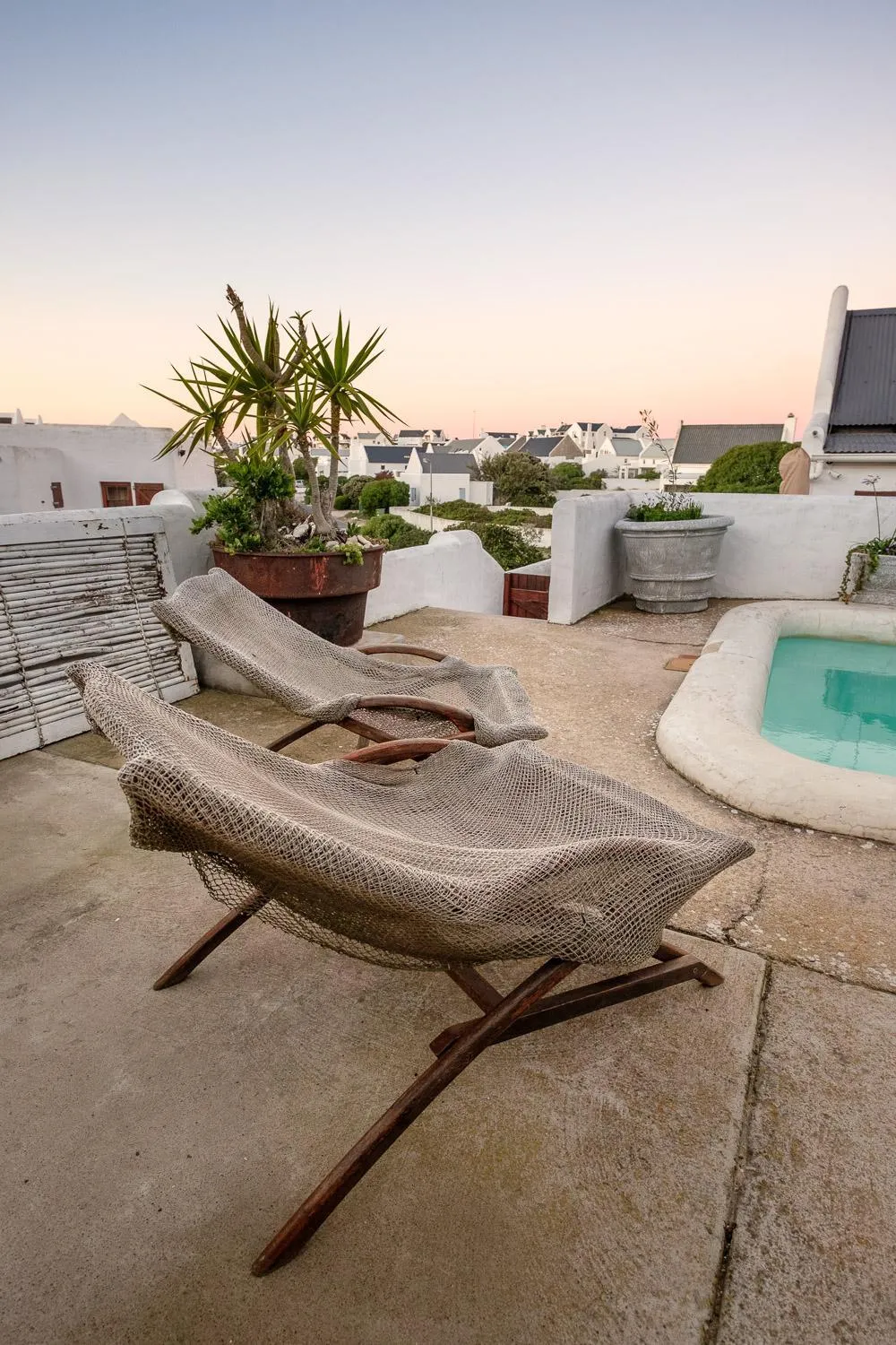 Swimming pool in Smugglers' BnB