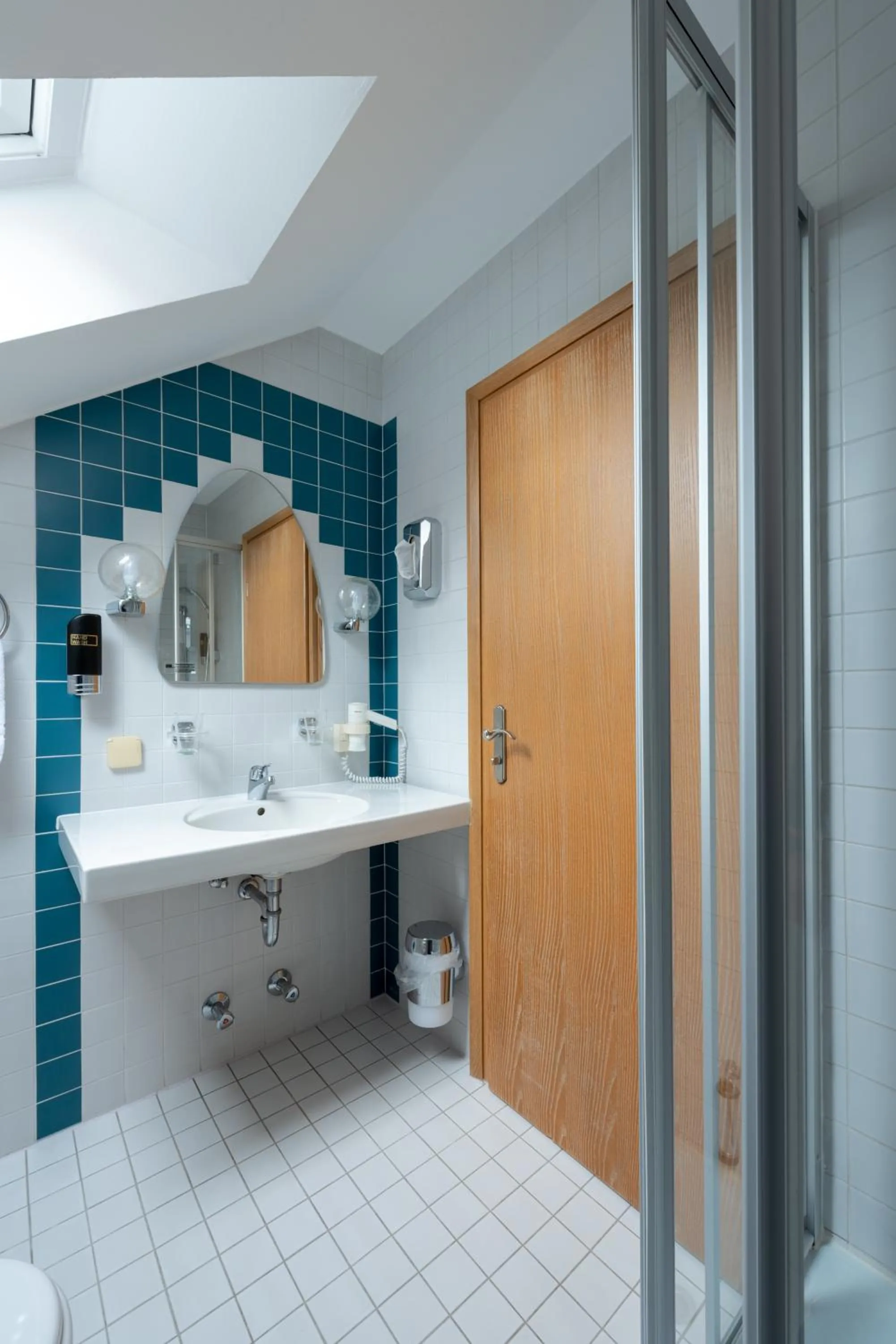 Zur Post Kümmersbruck Hotel & Tiny Houses