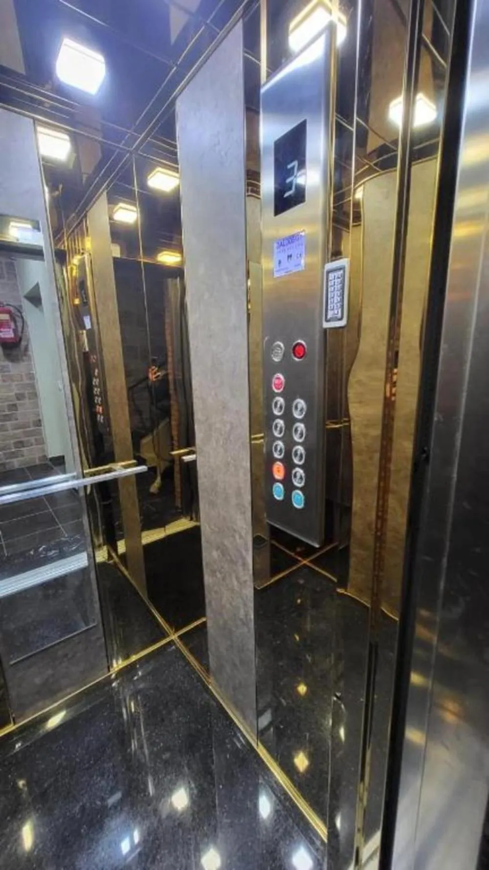 elevator in Appart Hotel Tanger Paname