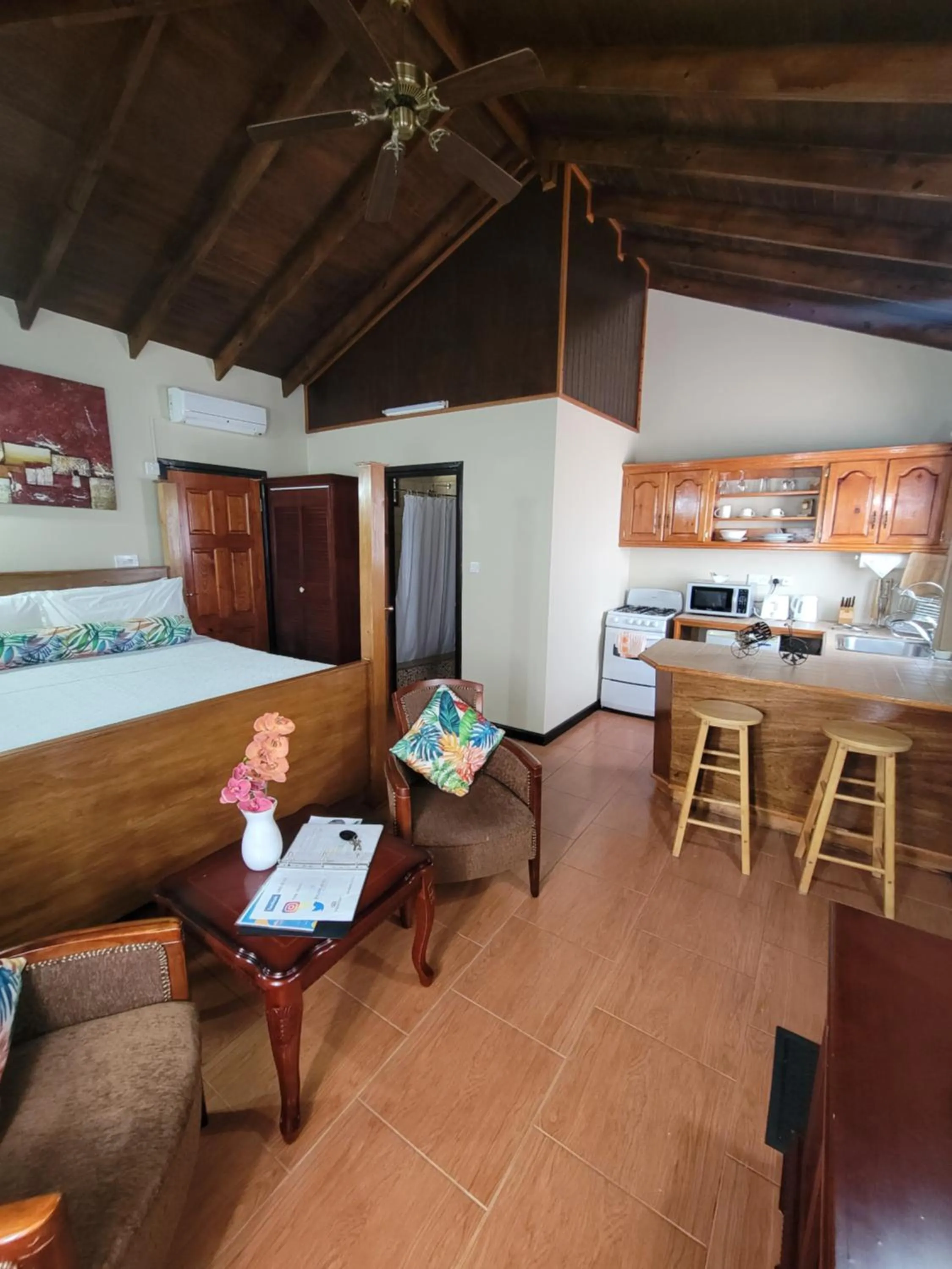 Kitchen or kitchenette in Samfi Gardens