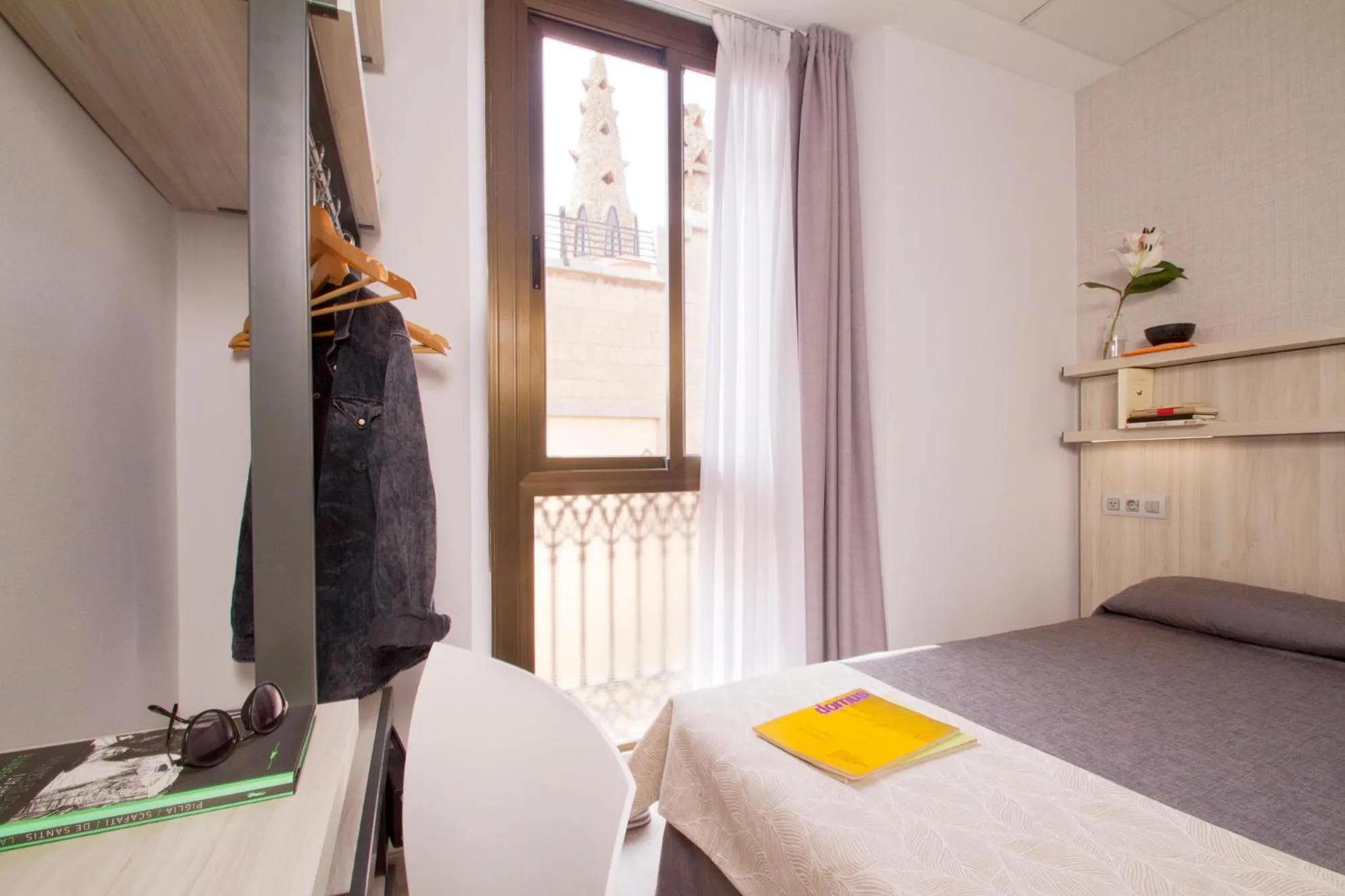 Photo of the whole room, Bed in Hostal Benidorm